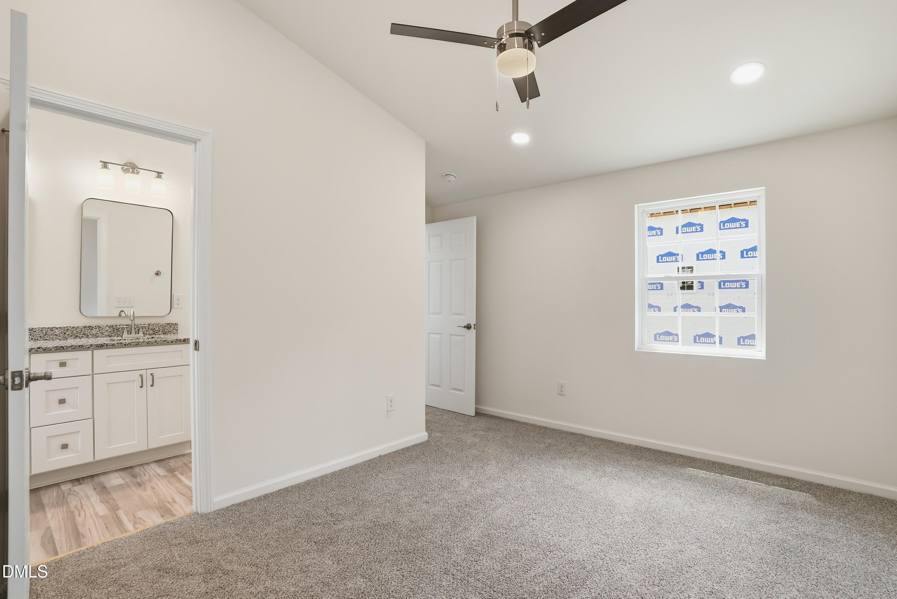 516 Singletary Street Se Property Photo 34