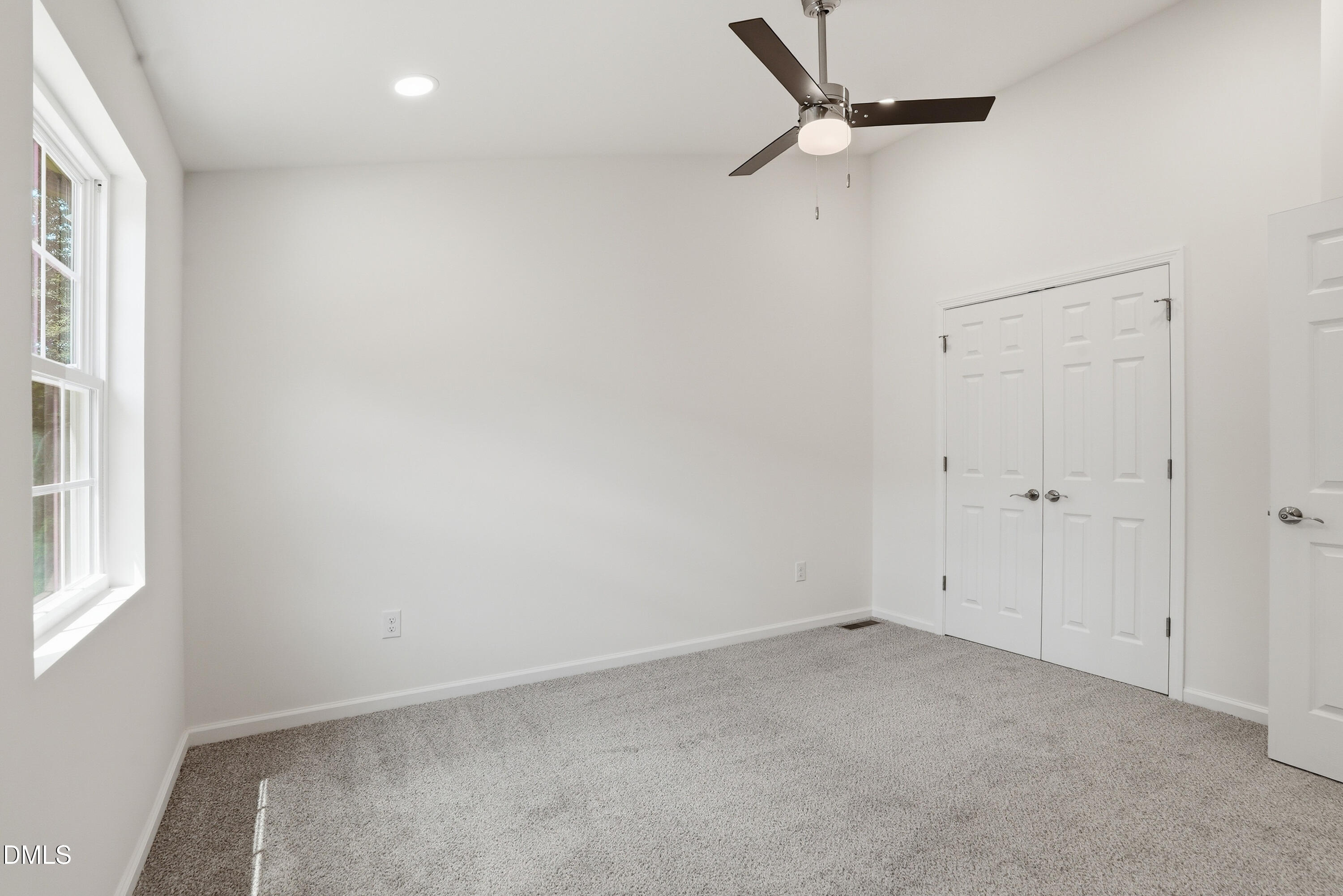 516 Singletary Street Se Property Photo 36