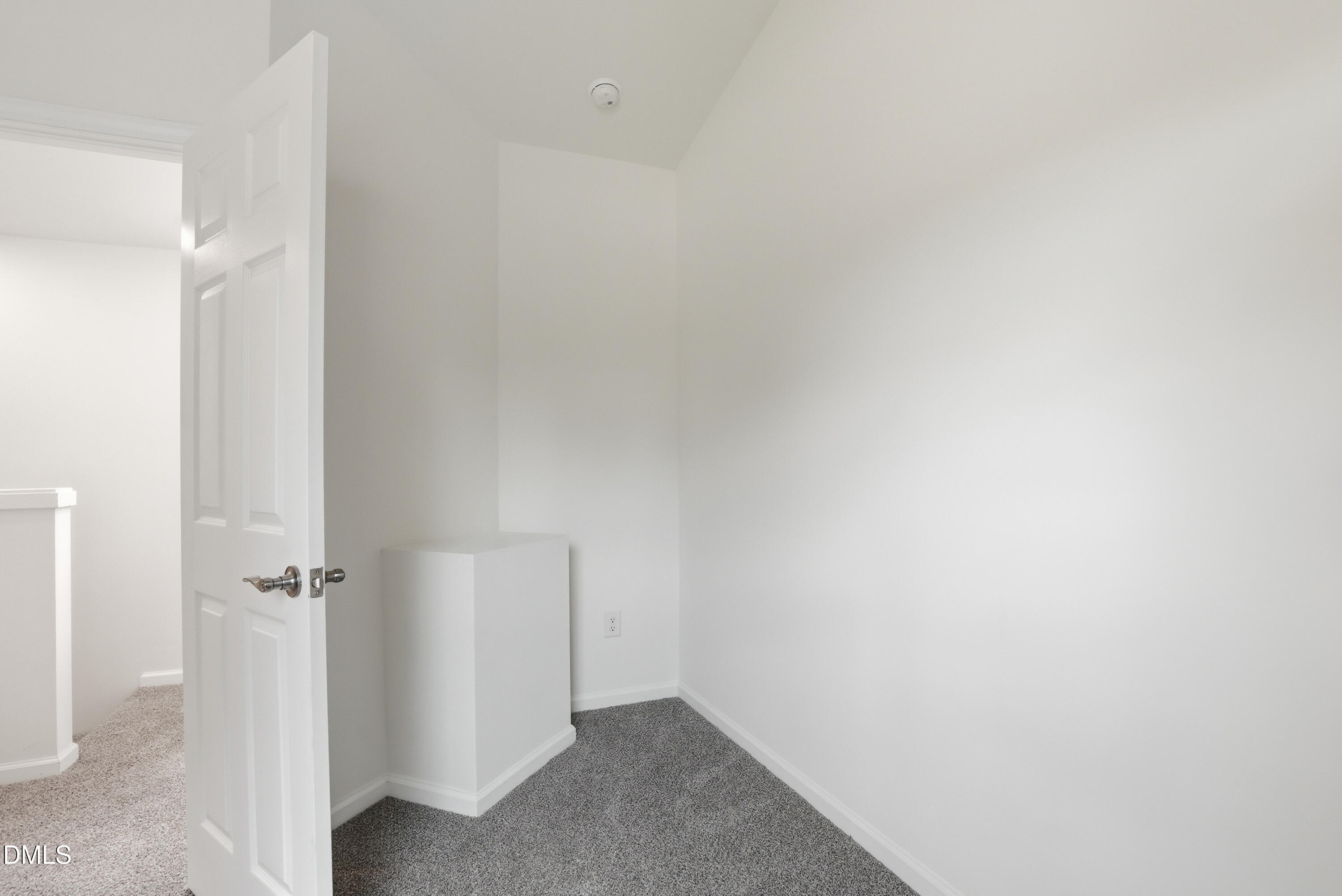 516 Singletary Street Se Property Photo 45