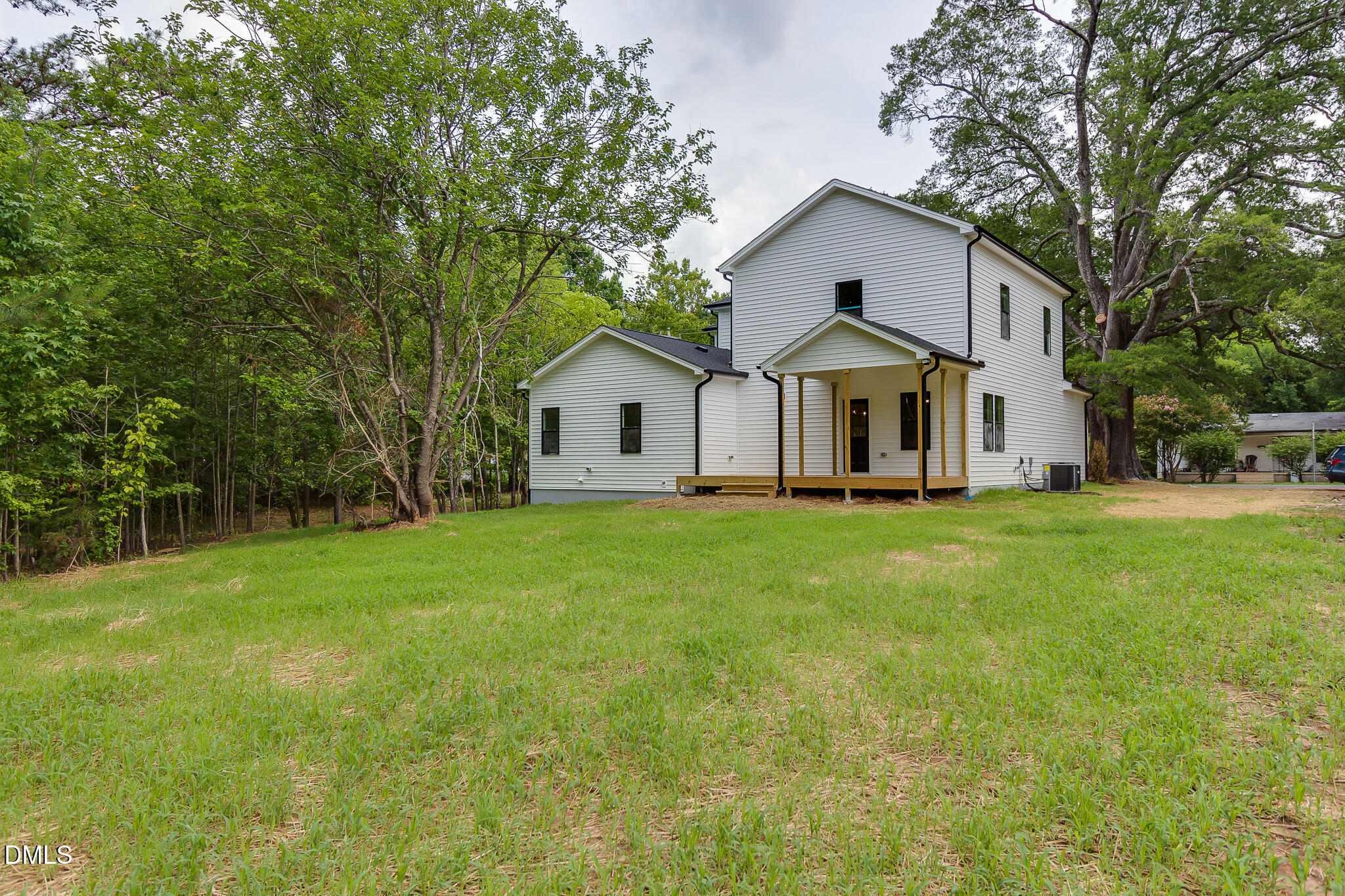 514 E Juniper Avenue Property Photo 2
