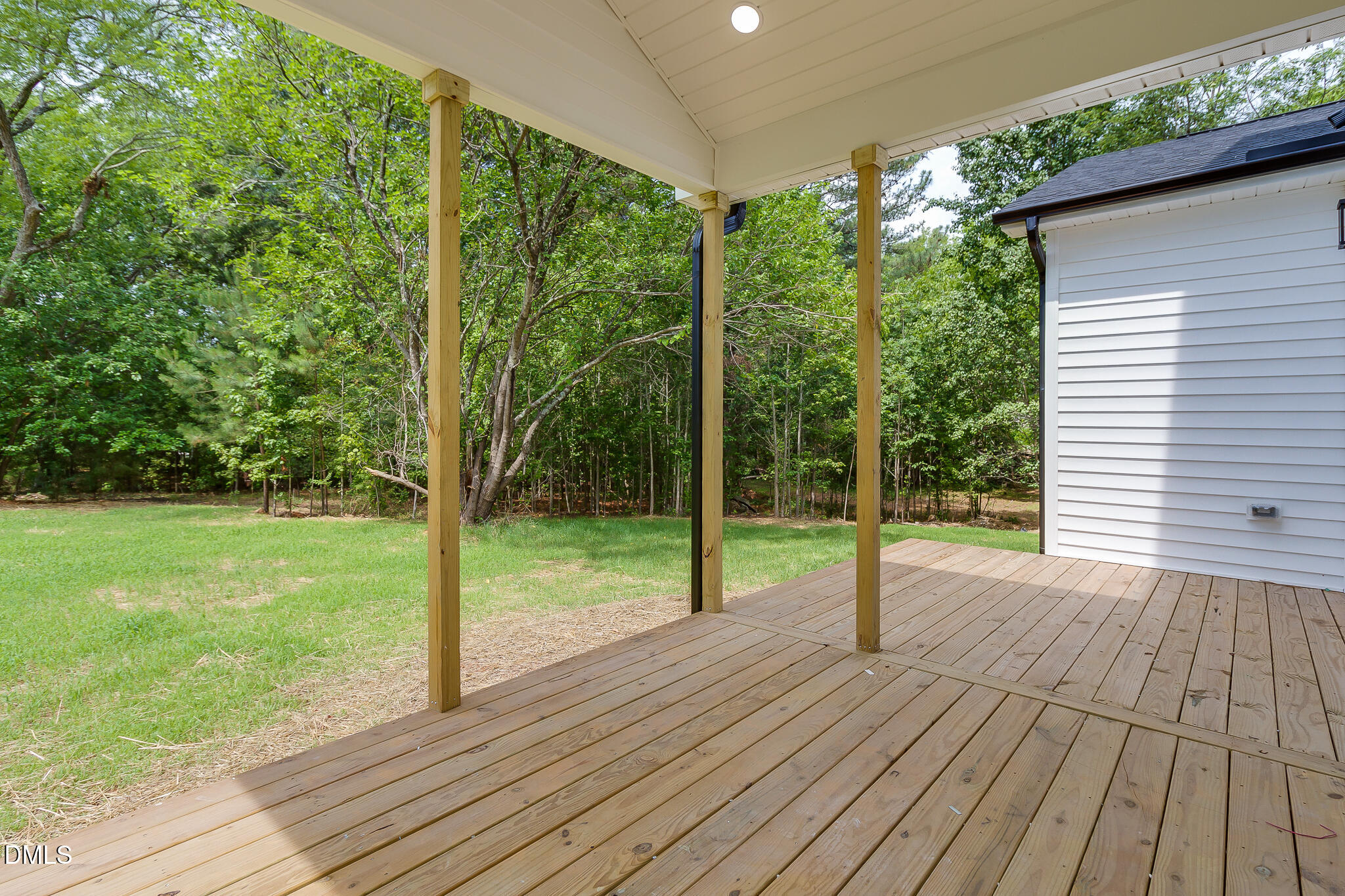 514 E Juniper Avenue Property Photo 4