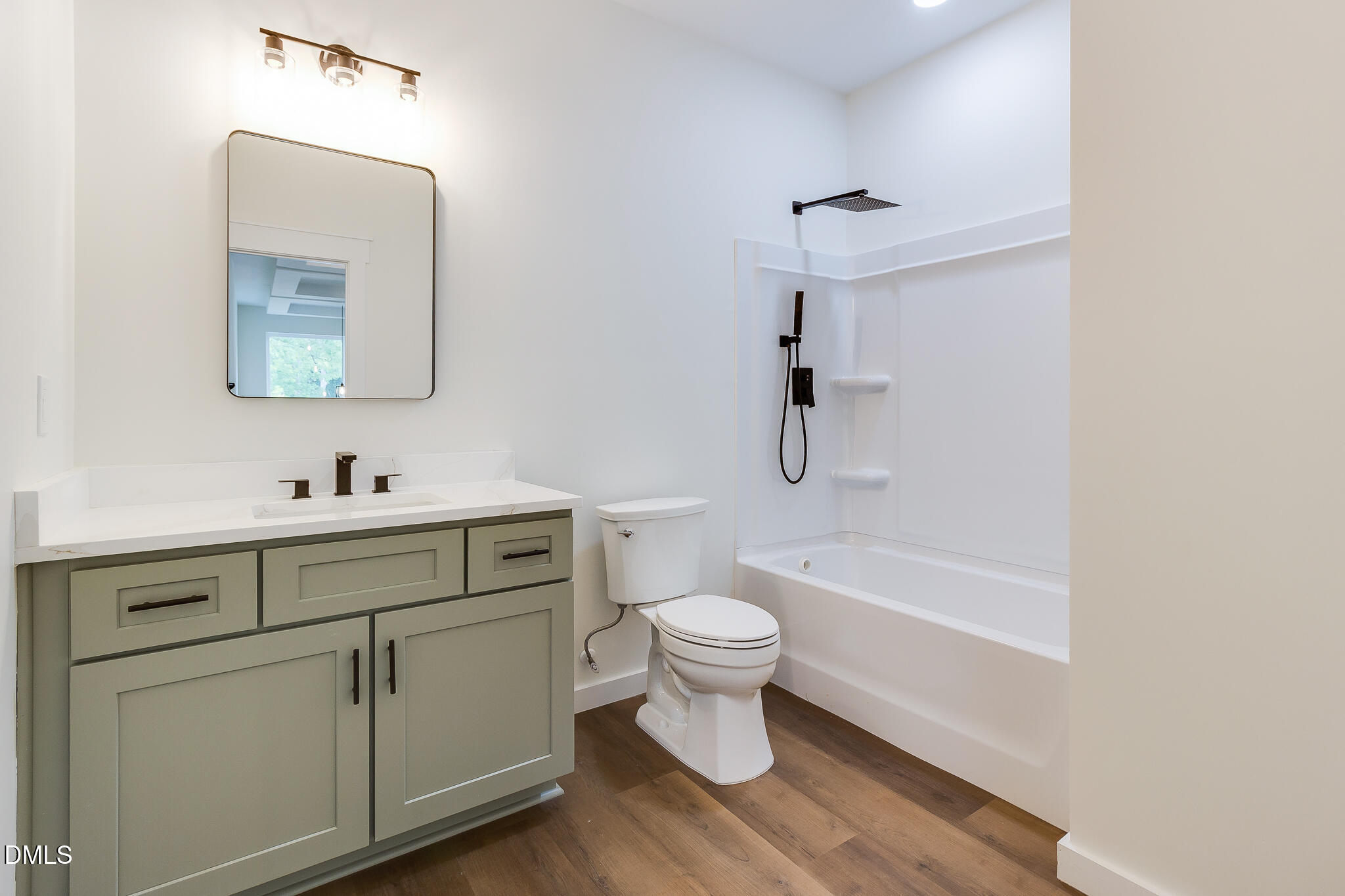 514 E Juniper Avenue Property Photo 11