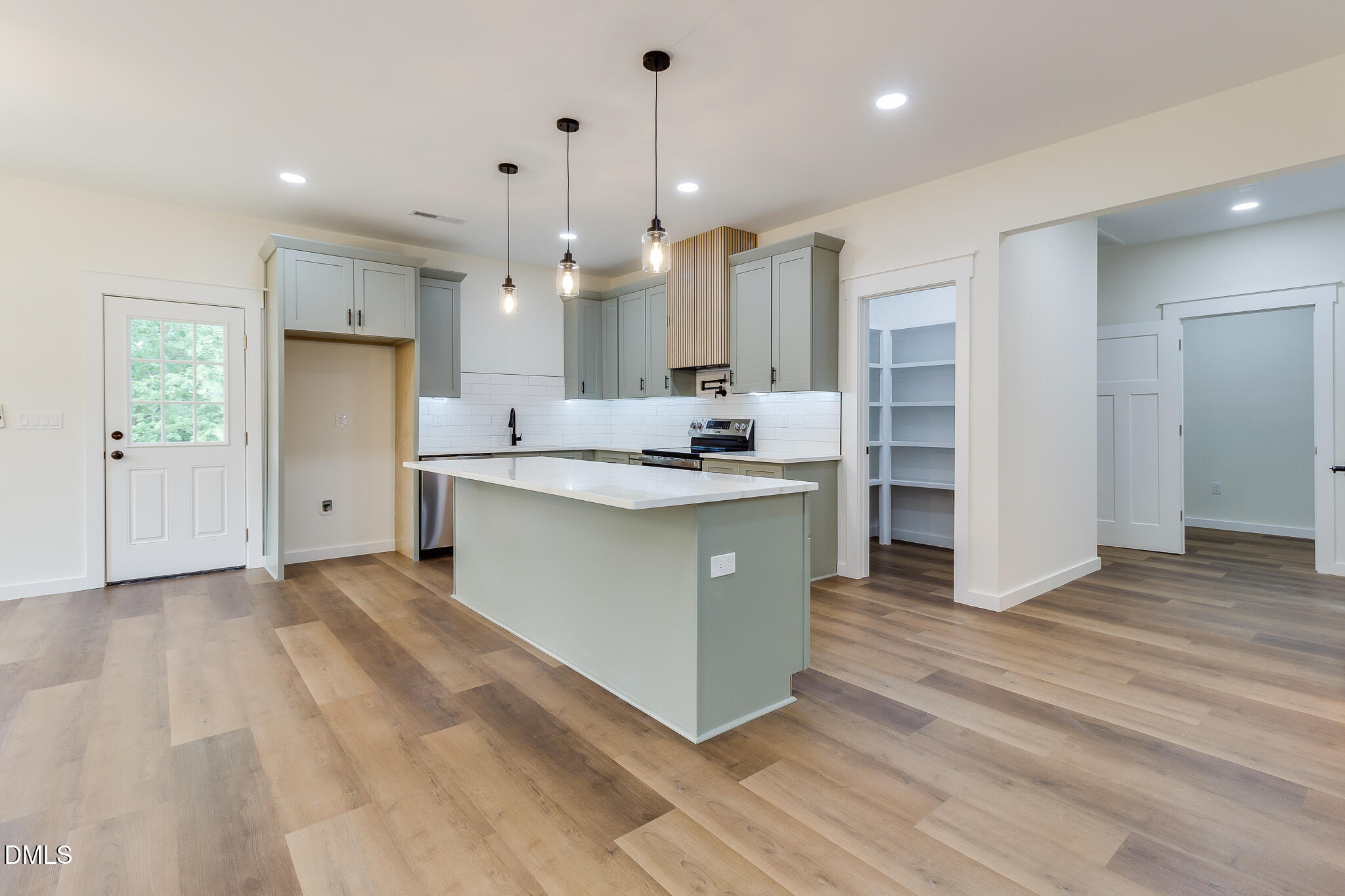 514 E Juniper Avenue Property Photo 19
