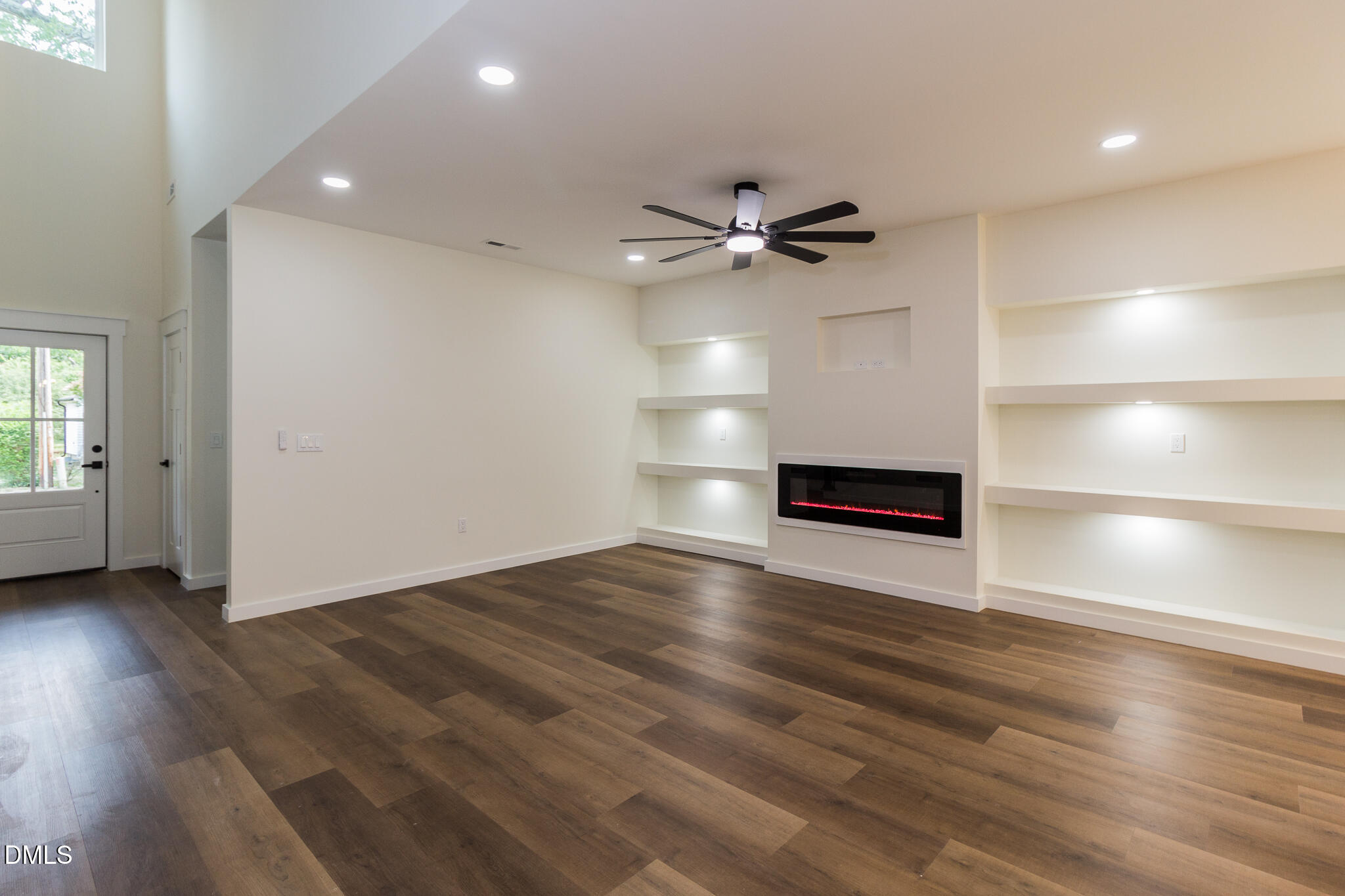 514 E Juniper Avenue Property Photo 21