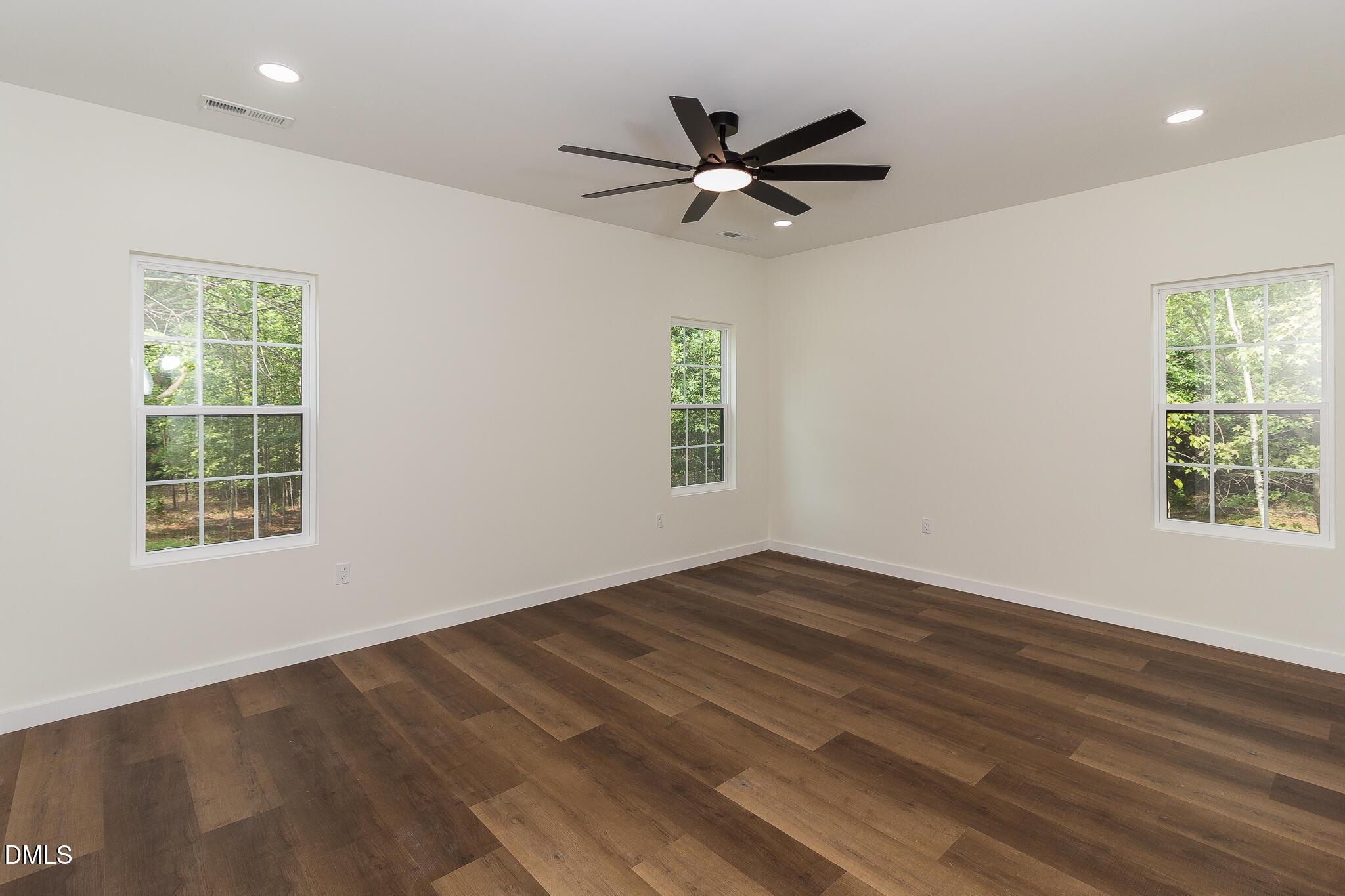 514 E Juniper Avenue Property Photo 26