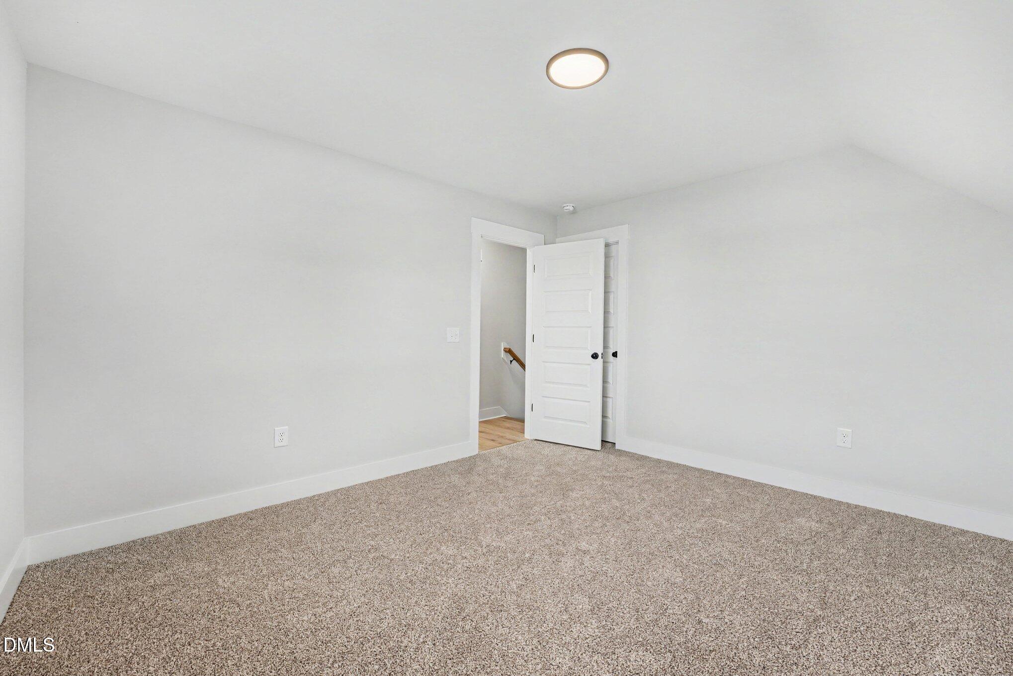 95 Howell Farm Drive (28) Property Photo 28