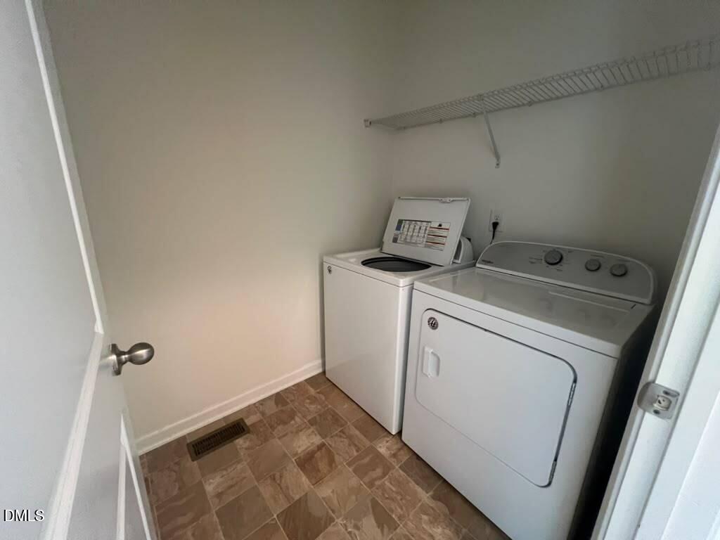 6140 Beale Loop Property Photo 22