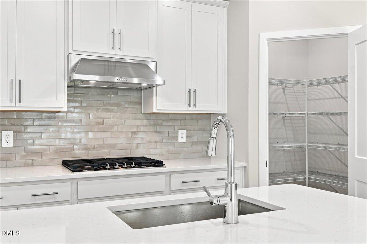 2111 Topsail Road Property Photo 7