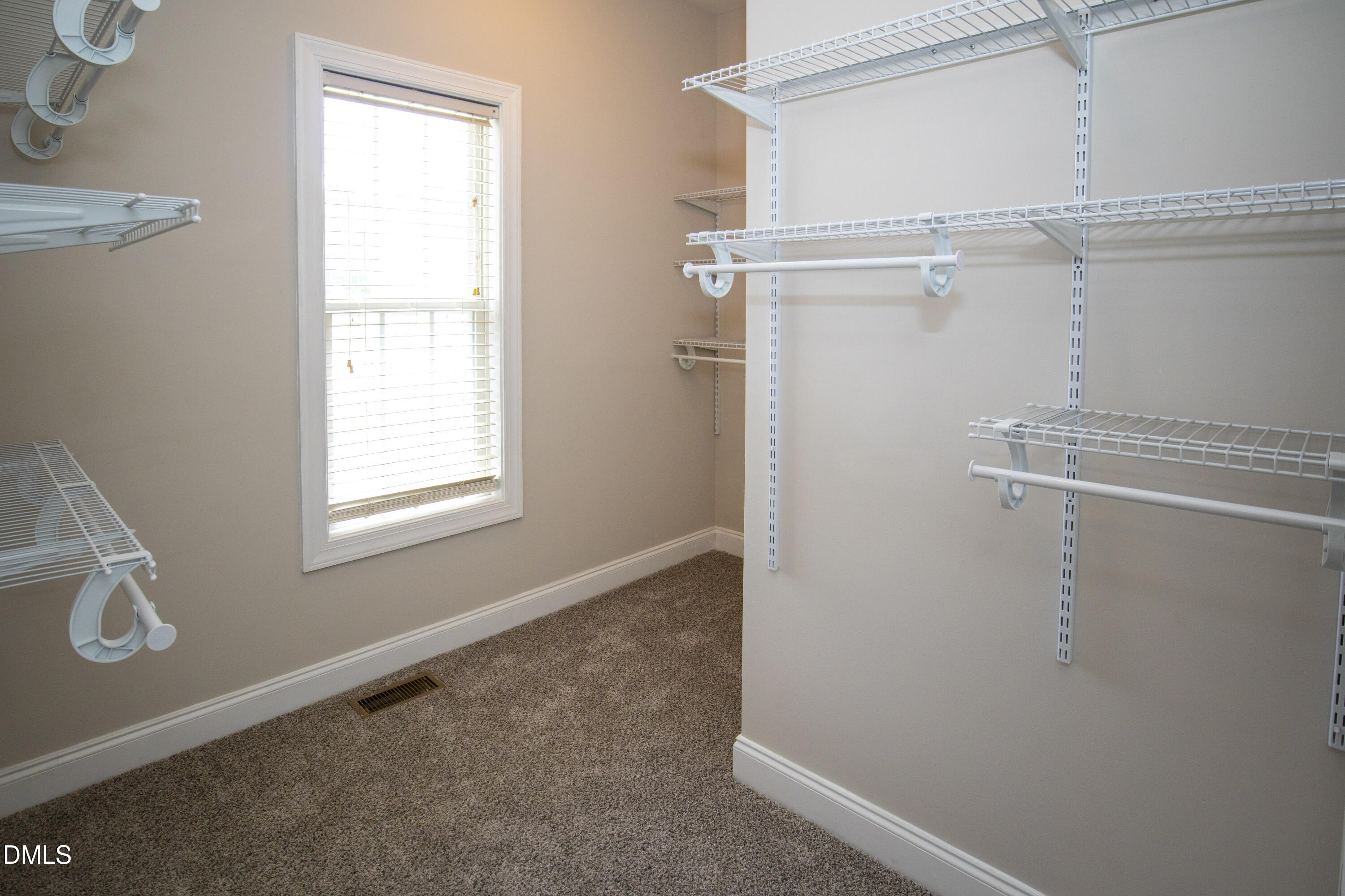 3715 Martha Lane N Property Photo 24