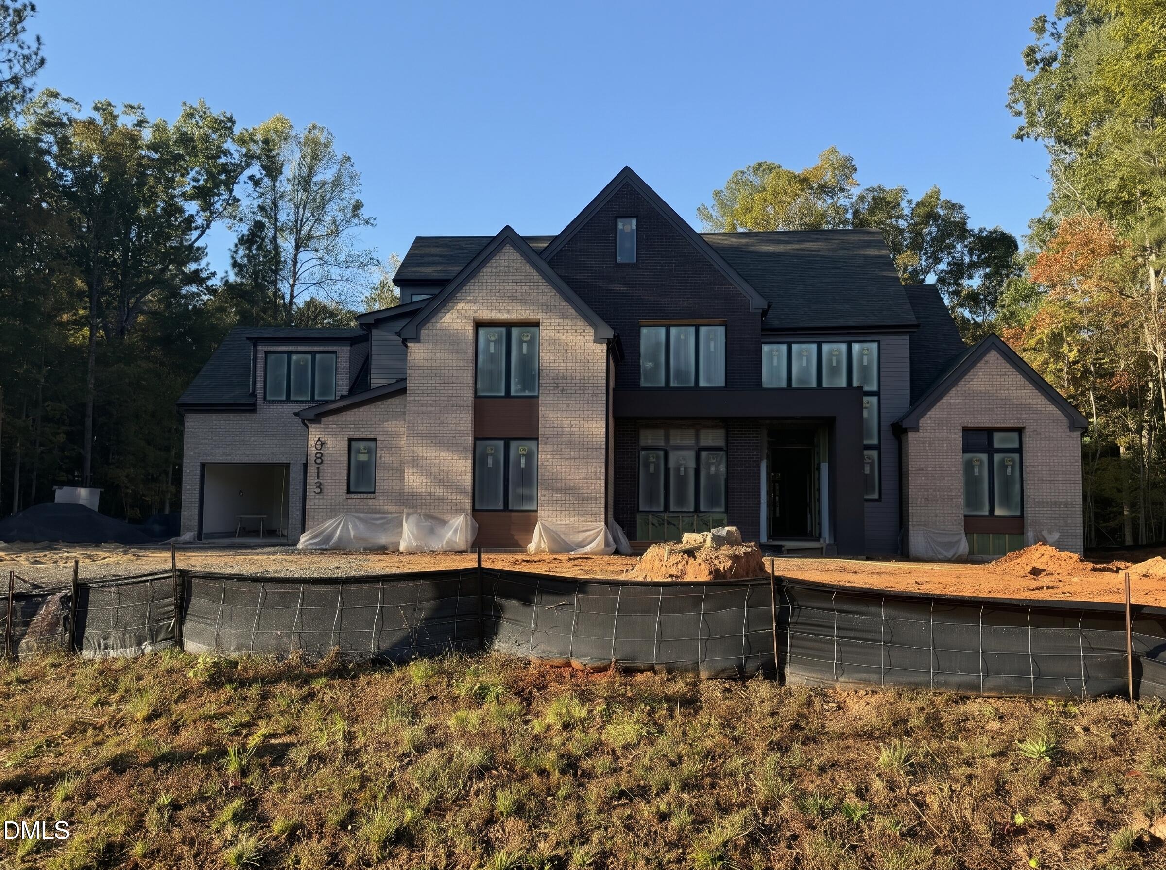 6813 Brixley Circle Property Photo 1
