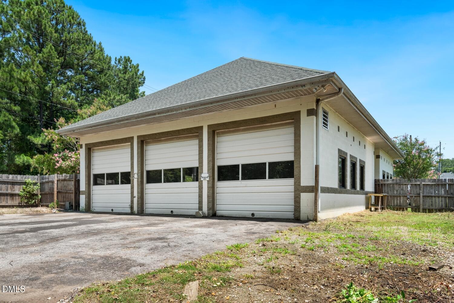 129 W Cutts Street W Property Photo 35