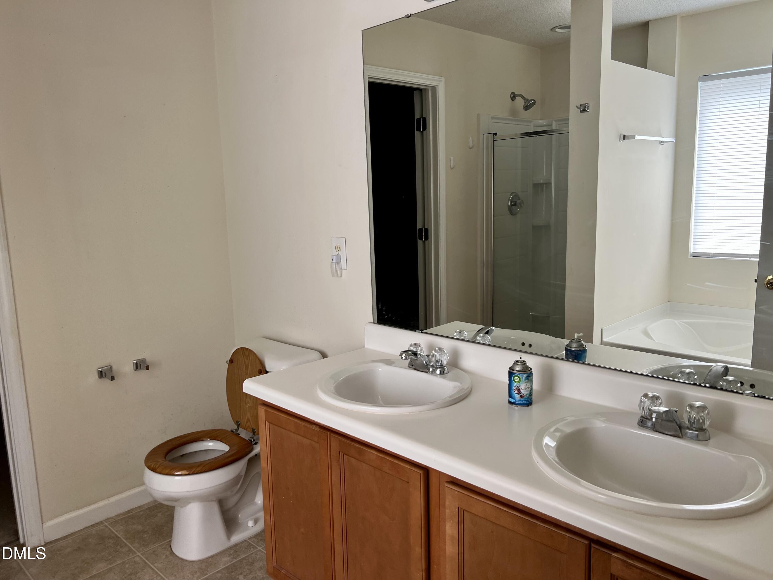 148 Belmont Ridge Drive Property Photo 12