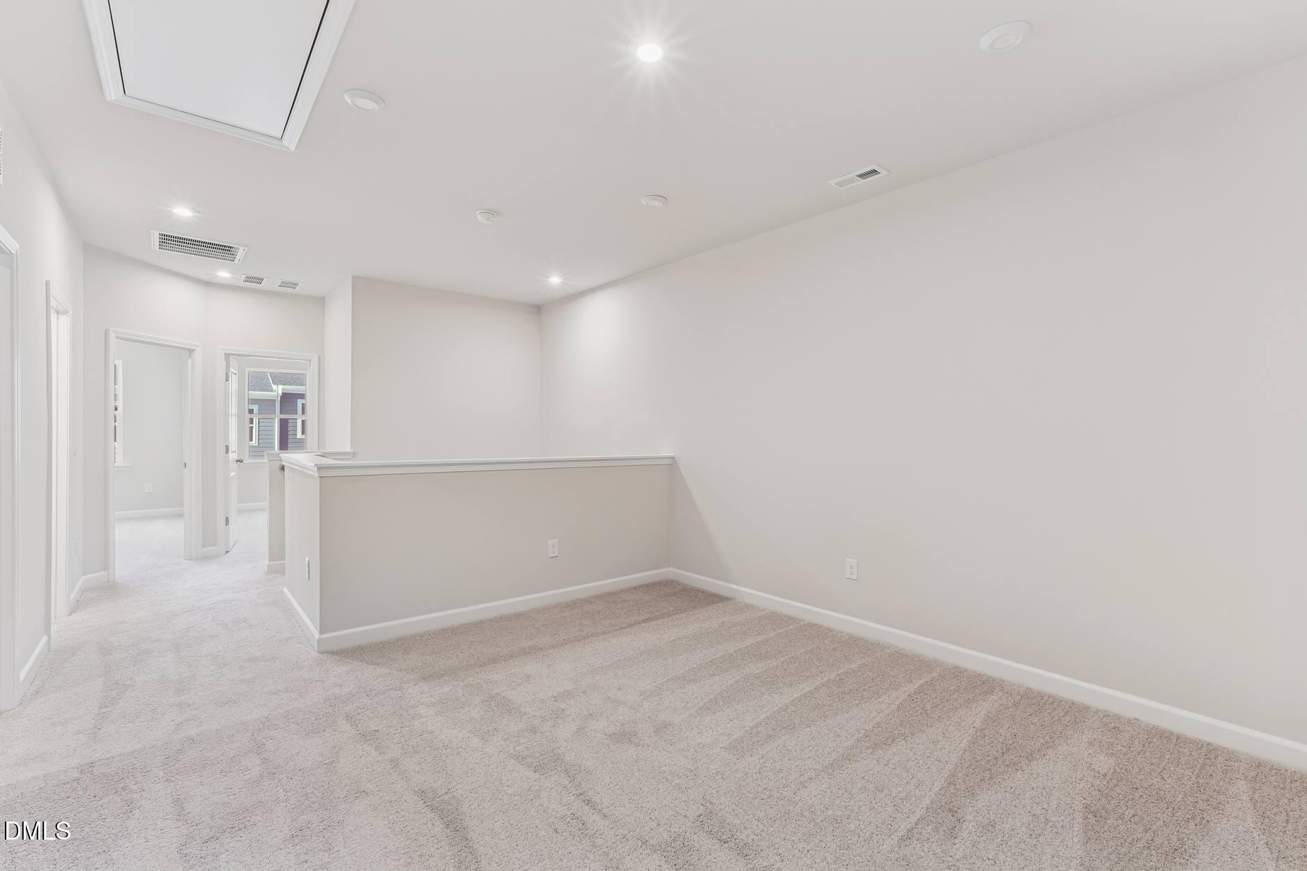 207 Solaire Alley Property Photo 10