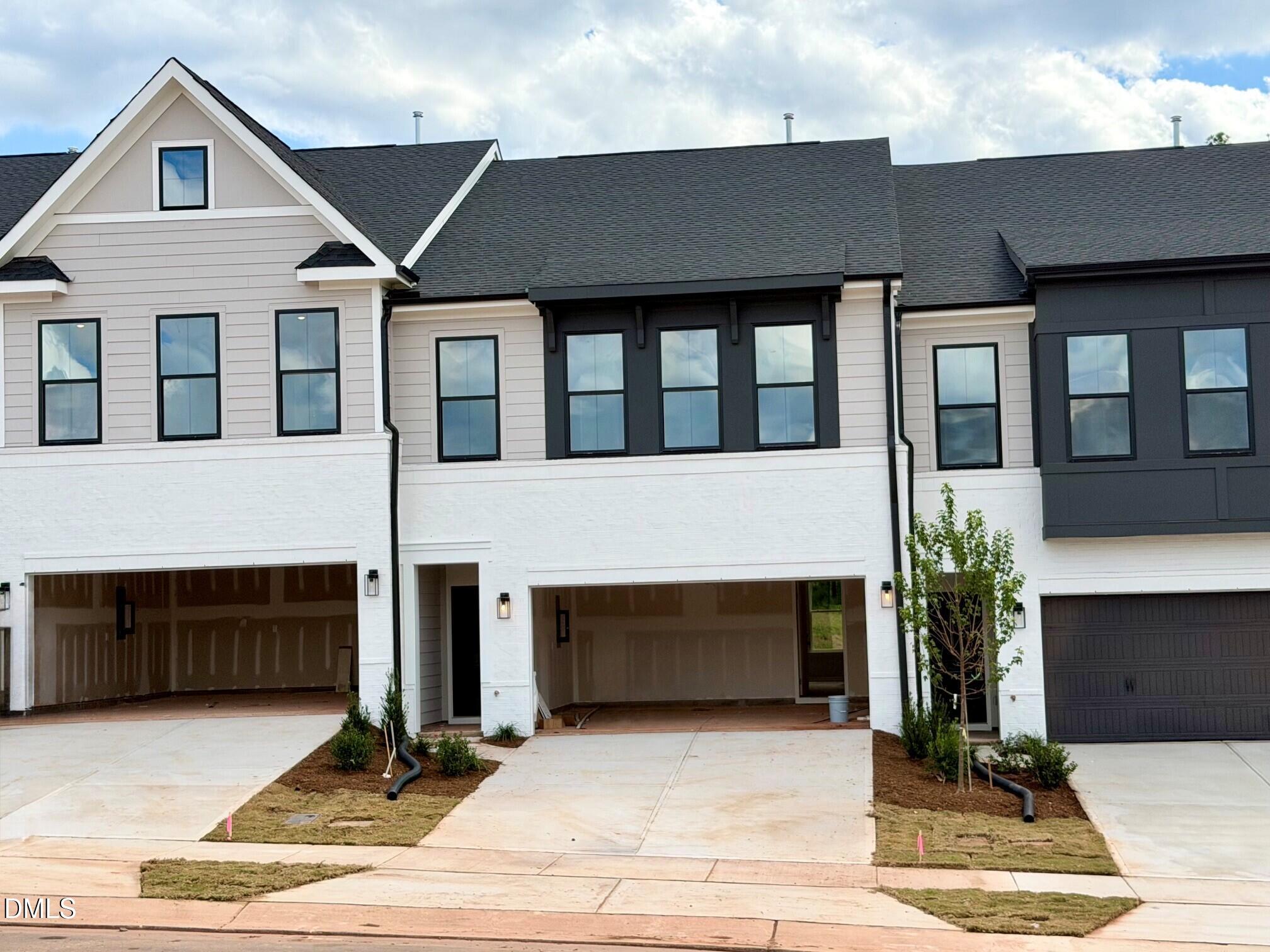 1309 Marigold Mdws Court 128 Property Photo 1