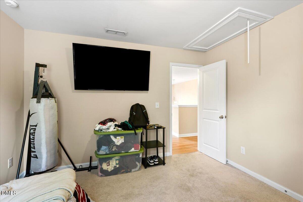 326 Hope Valley Road Property Photo 24