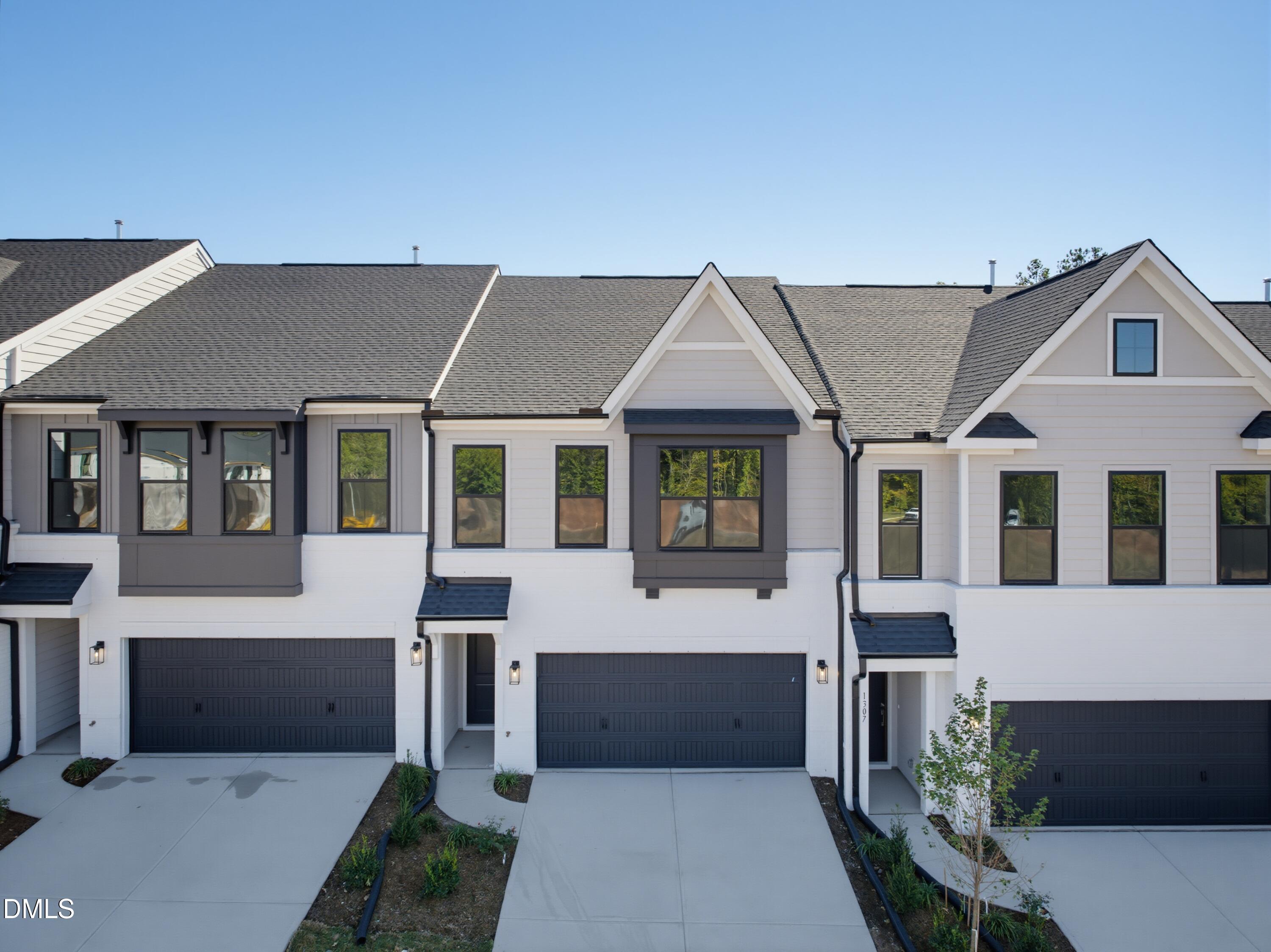 1305 Marigold Mdws Court 130 Property Photo 1