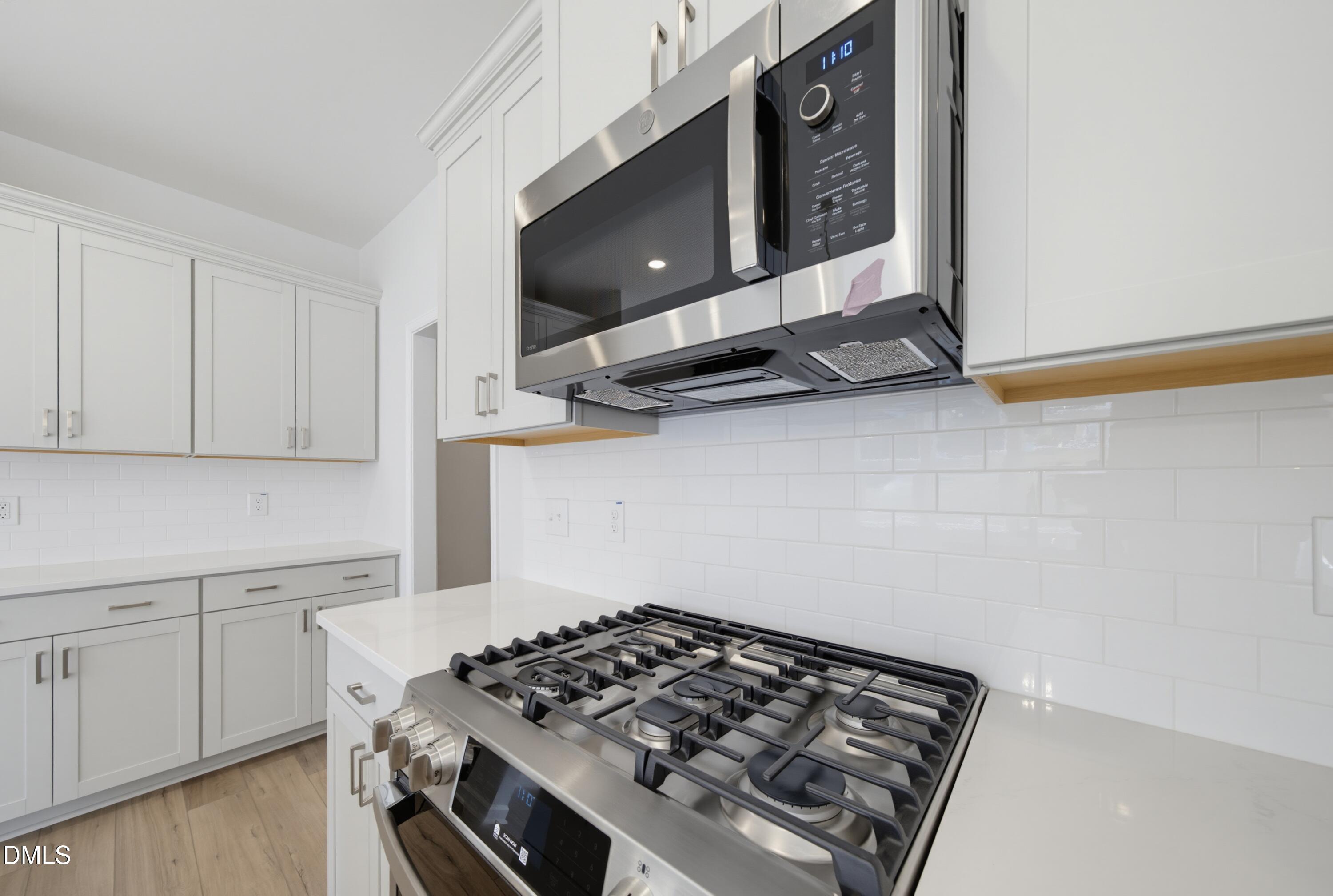 1305 Marigold Mdws Court 130 Property Photo 5
