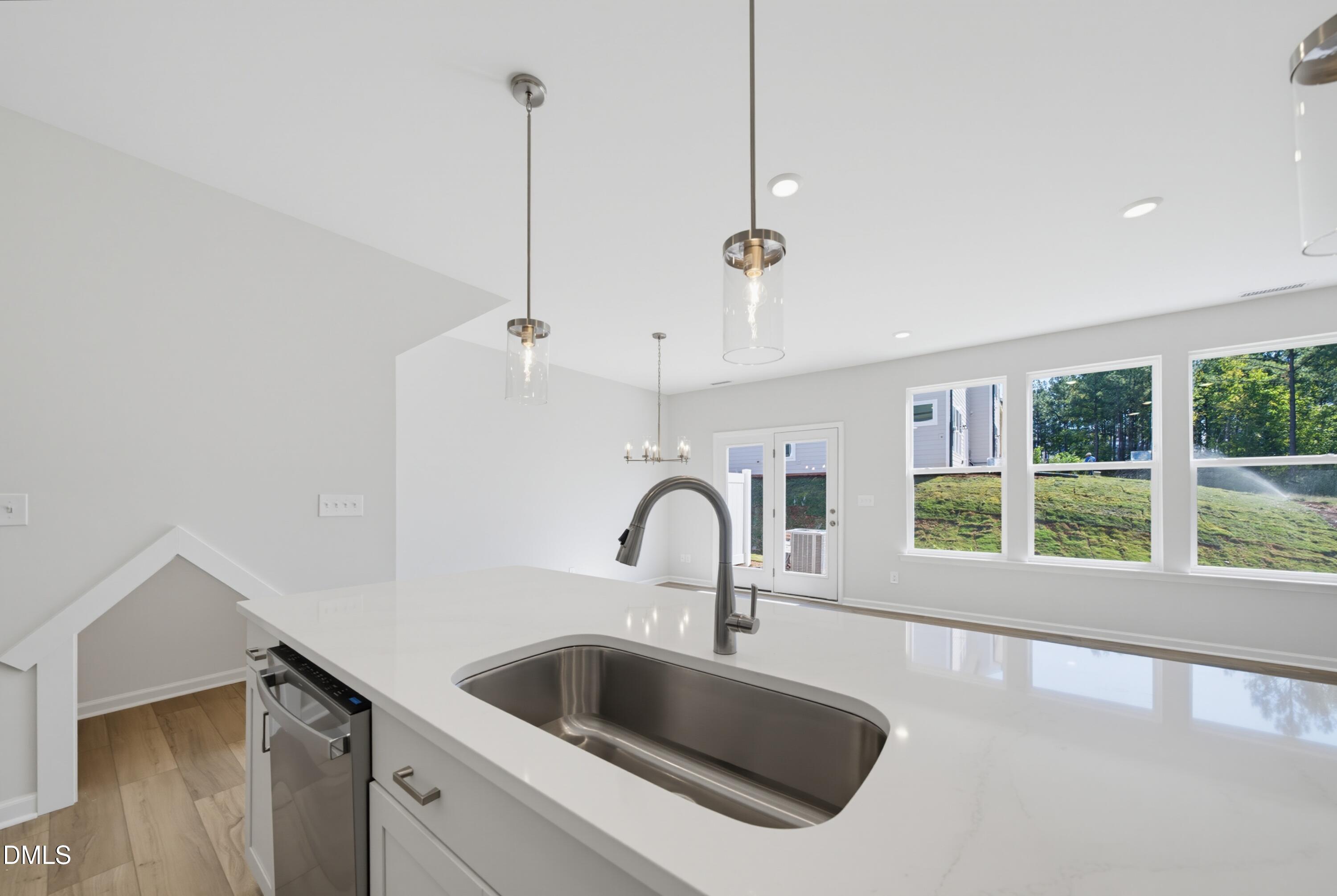 1305 Marigold Mdws Court 130 Property Photo 6