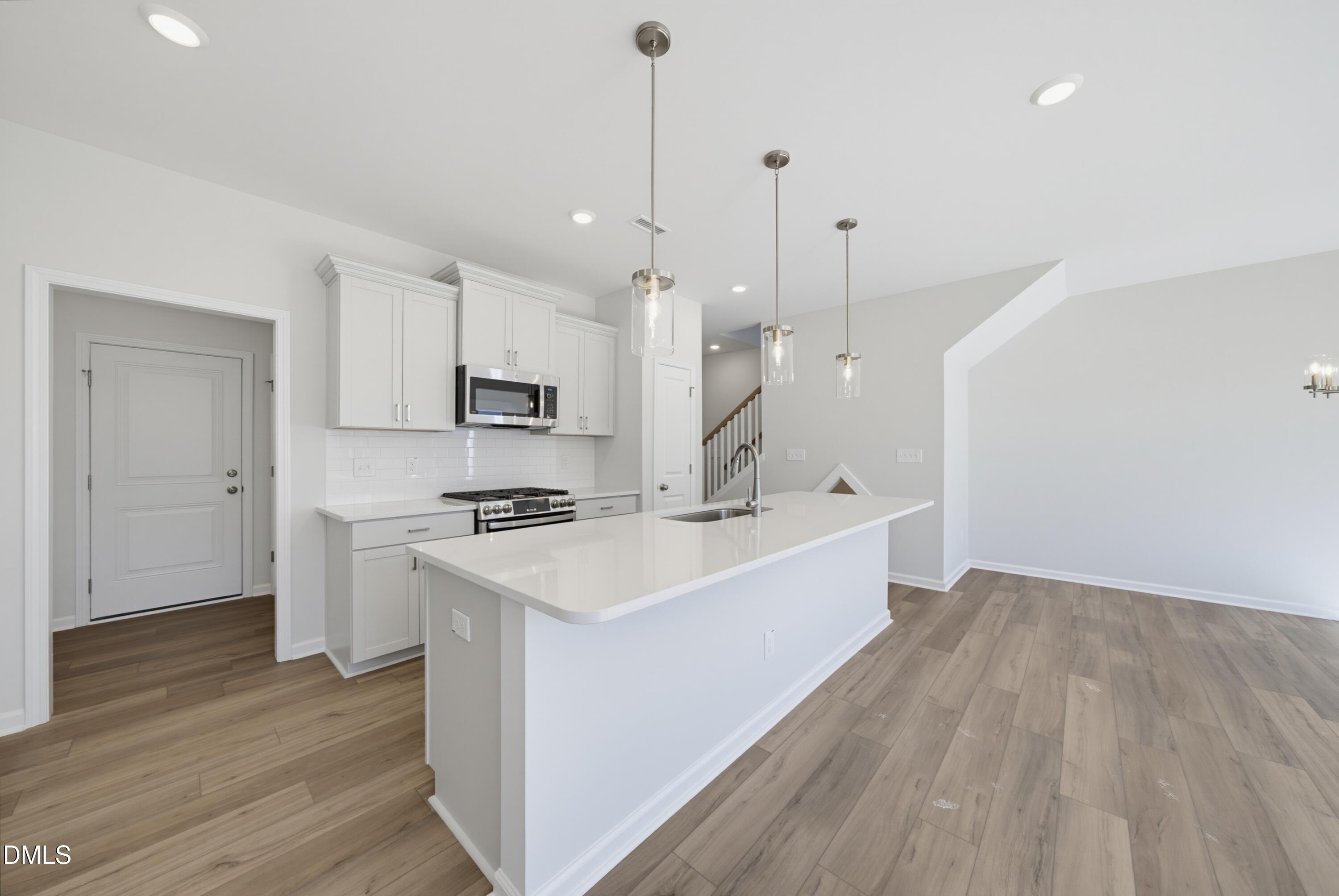 1305 Marigold Mdws Court 130 Property Photo 8