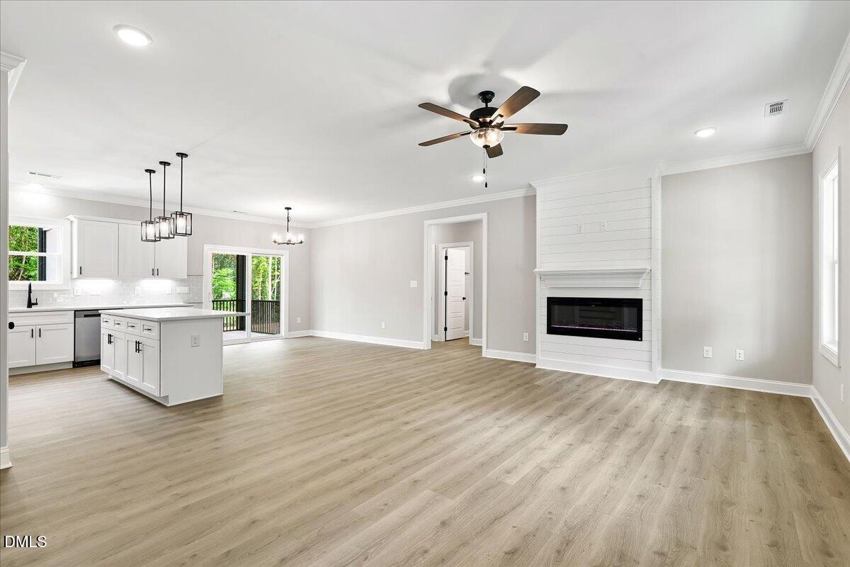 1805 S Big Woods Road Property Photo 8
