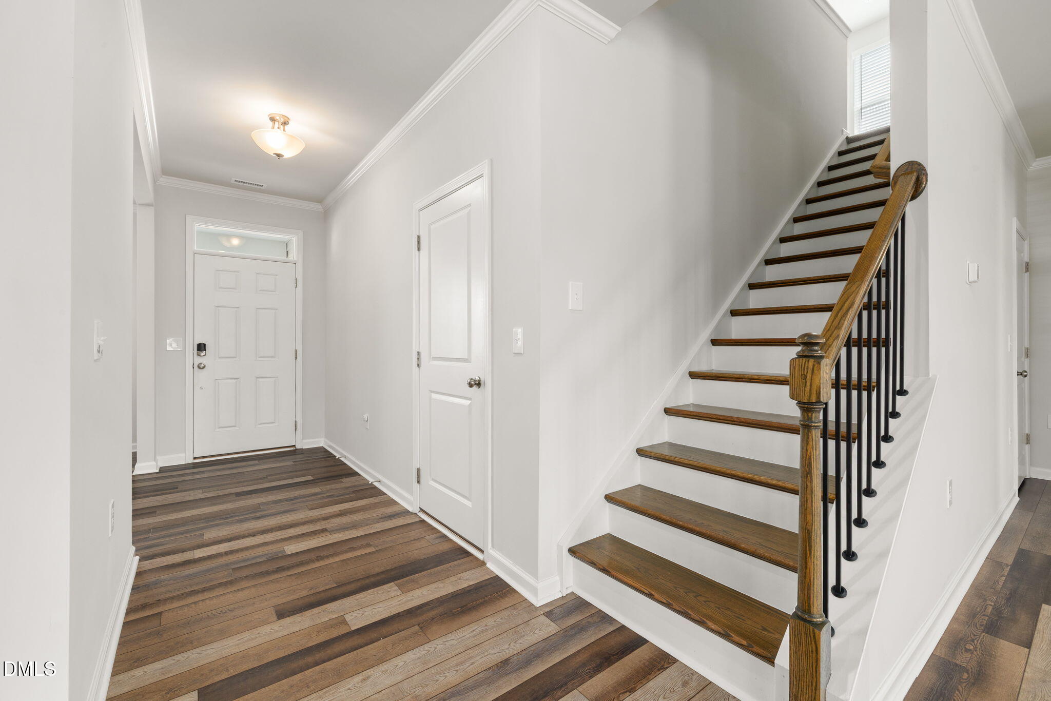 200 Carolina Maple Drive Property Photo 4
