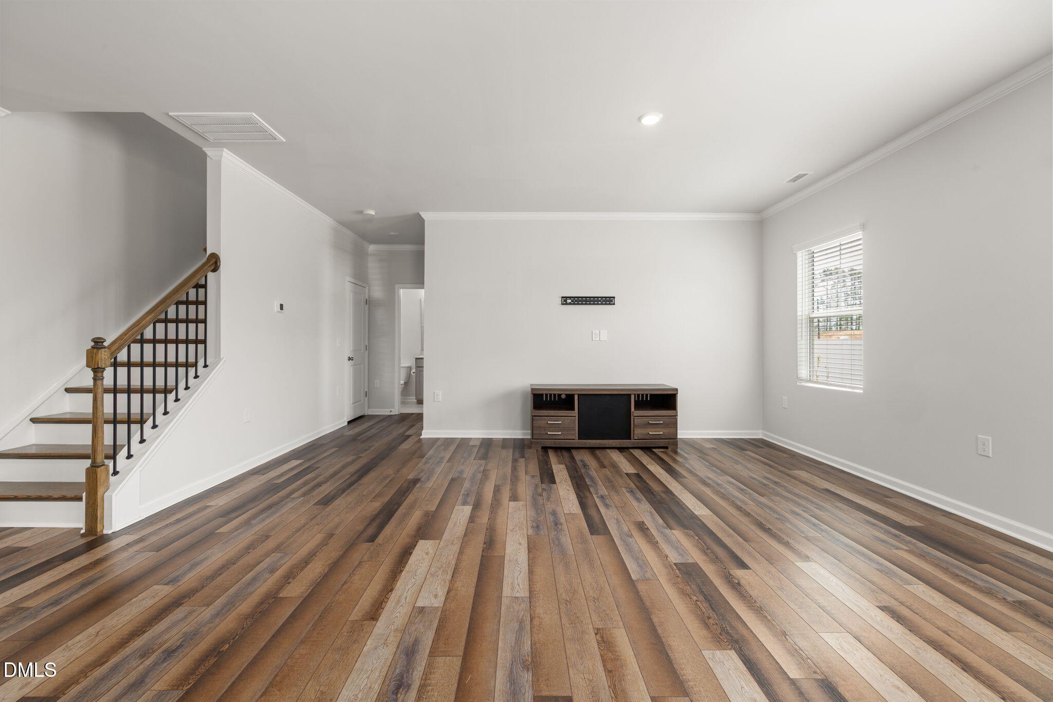 200 Carolina Maple Drive Property Photo 8