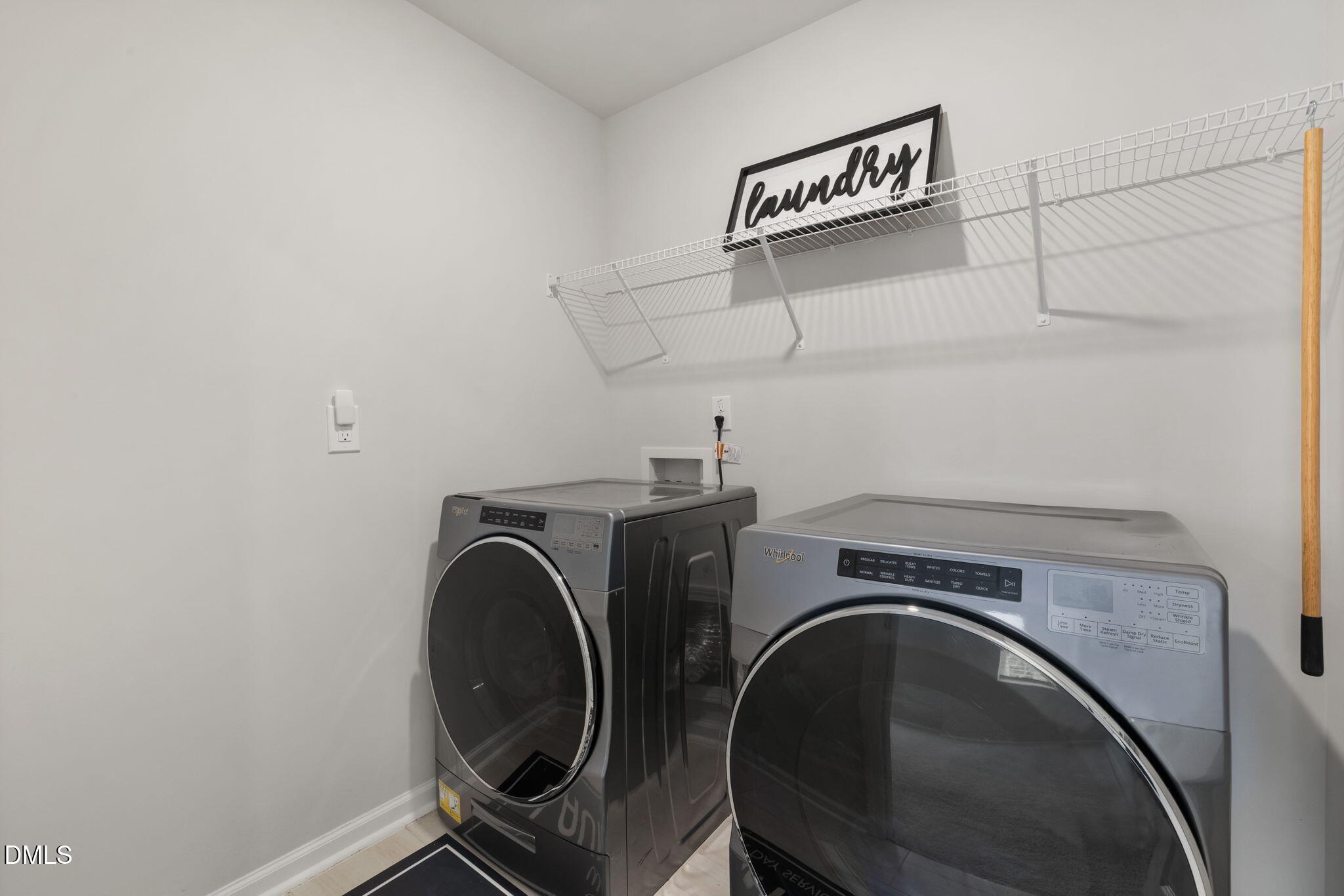 200 Carolina Maple Drive Property Photo 33