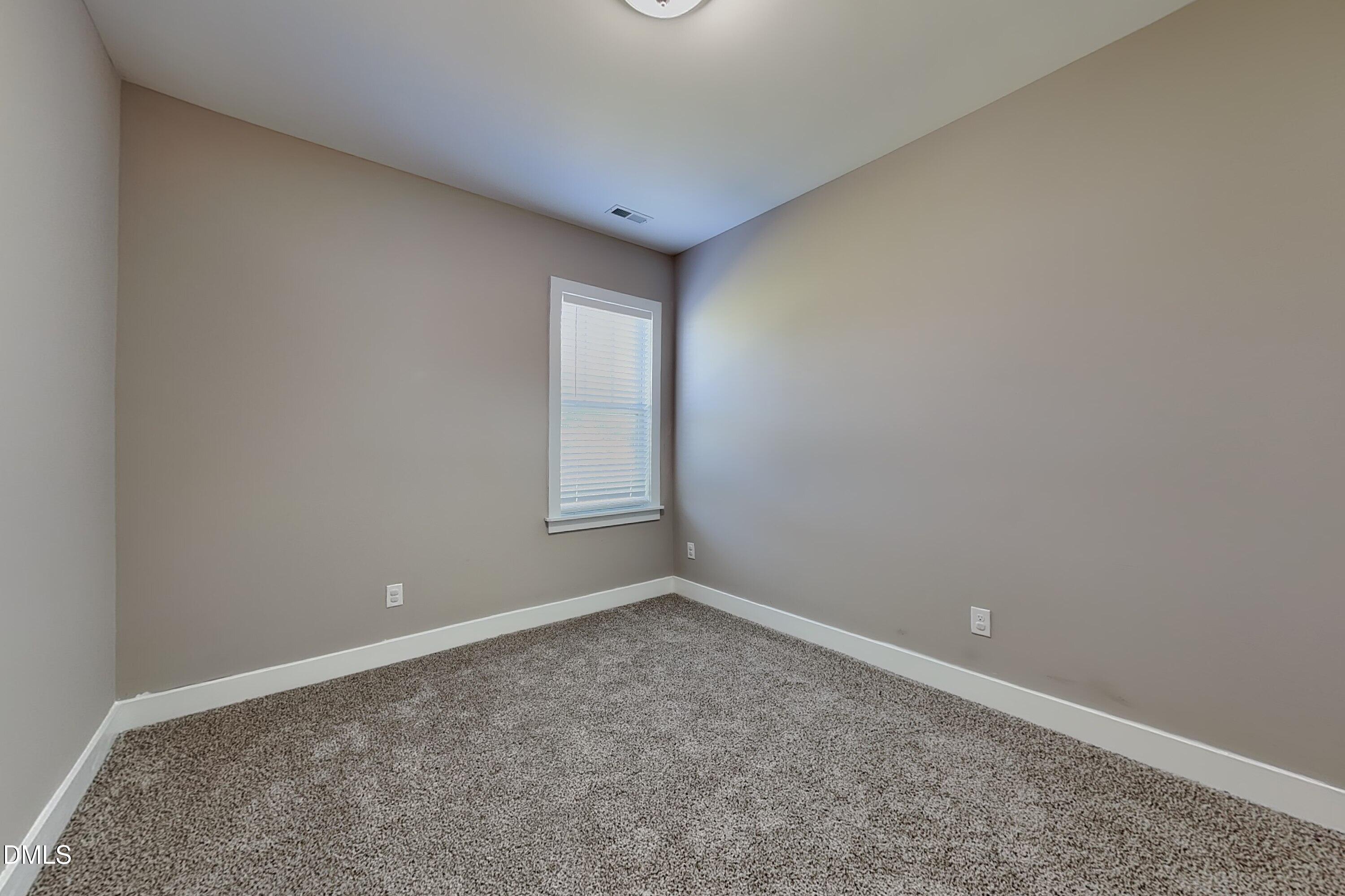 107 E Cultivator Way Property Photo 15