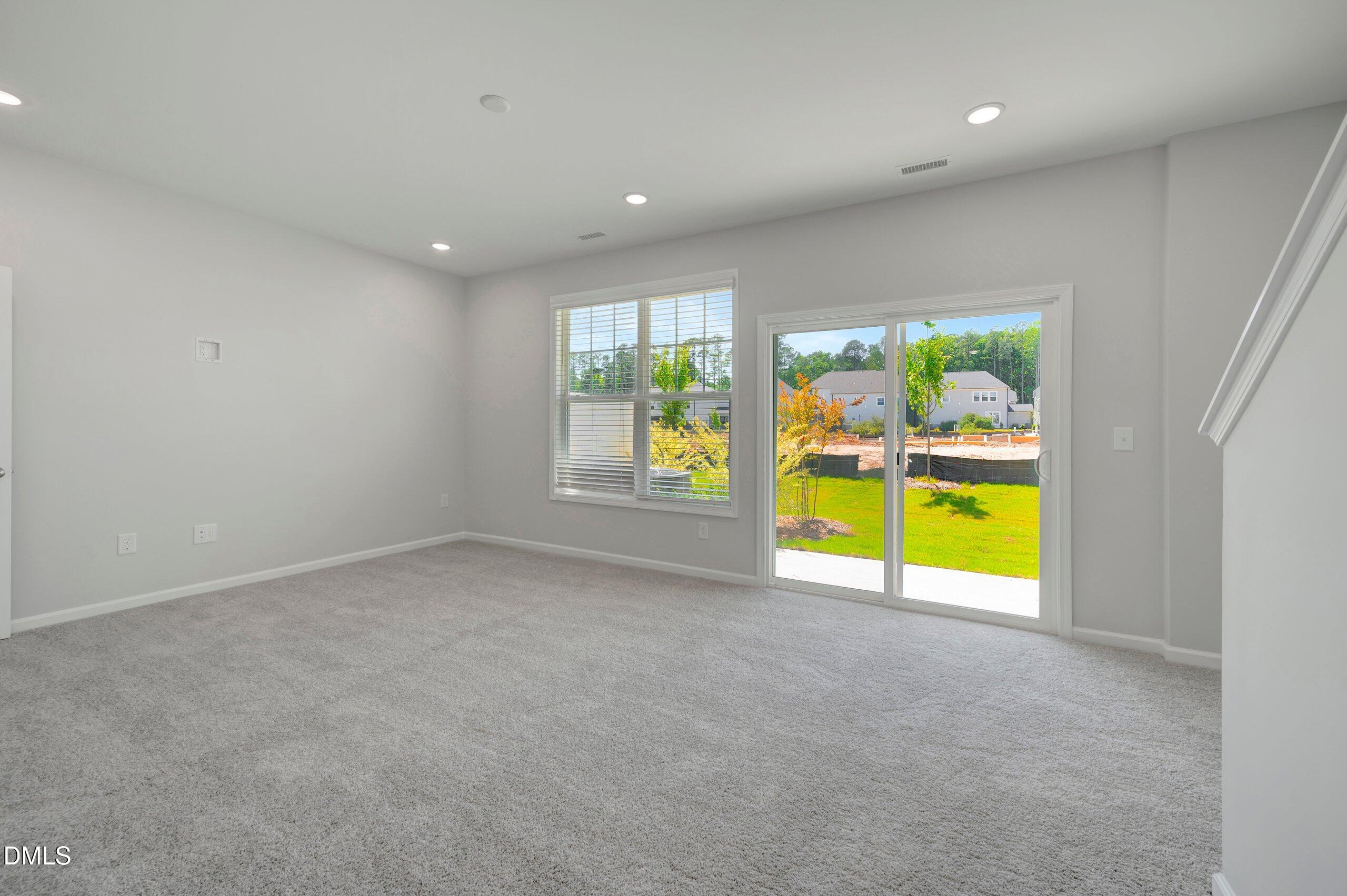 10031 Secluded Gdn Drive Property Photo 28