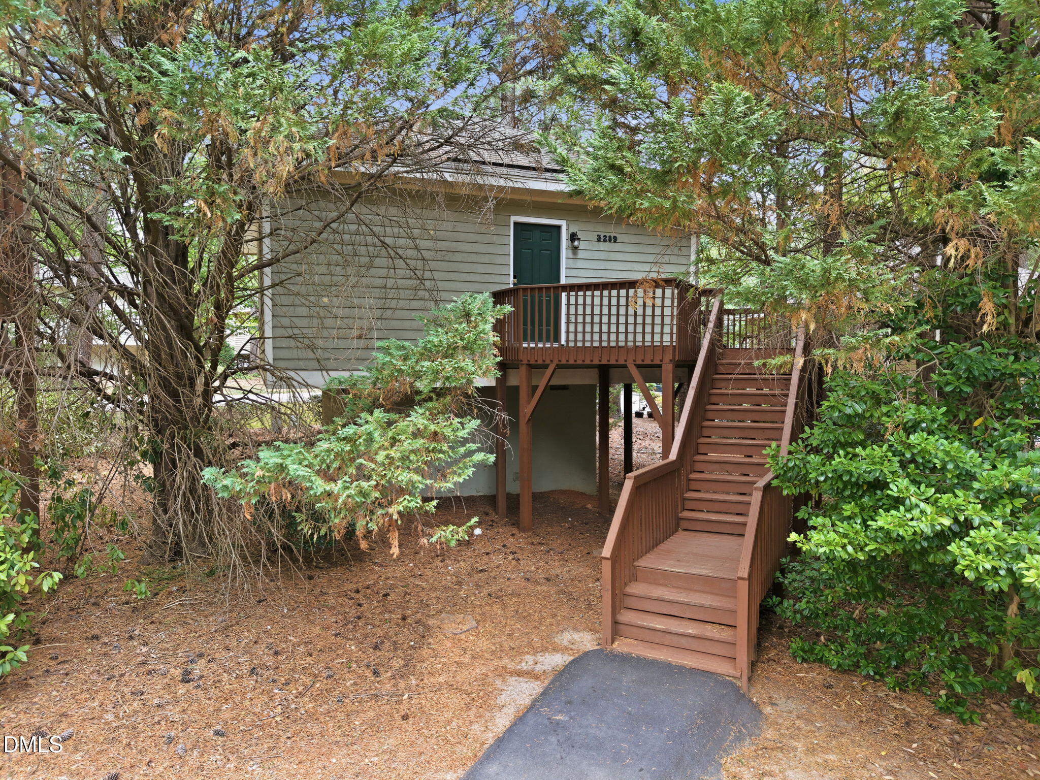 3289 Mill Run 148