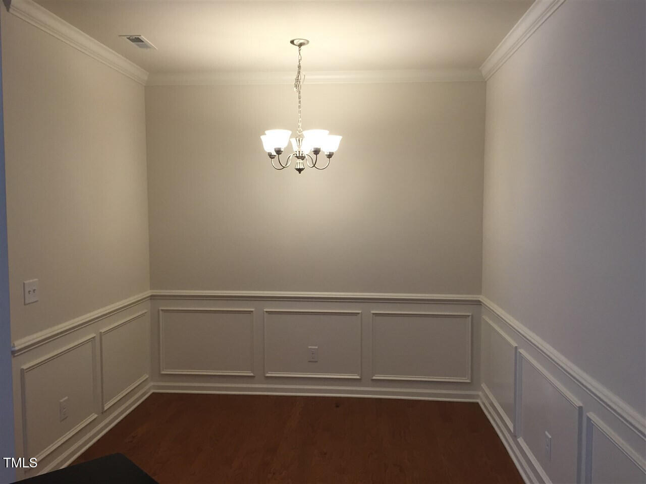 13 E Milan Court Property Photo 6