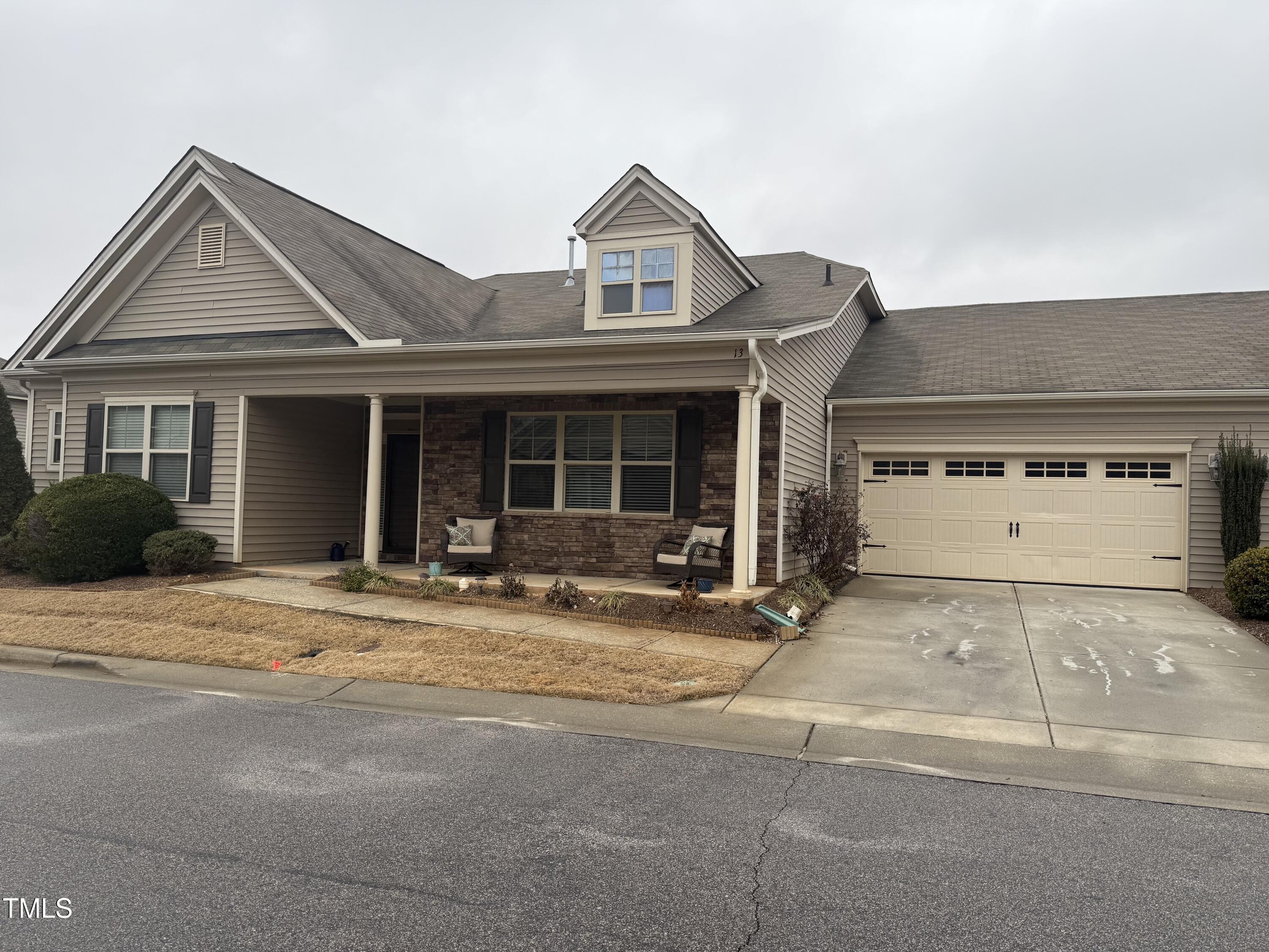 13 E Milan Court Property Photo 12