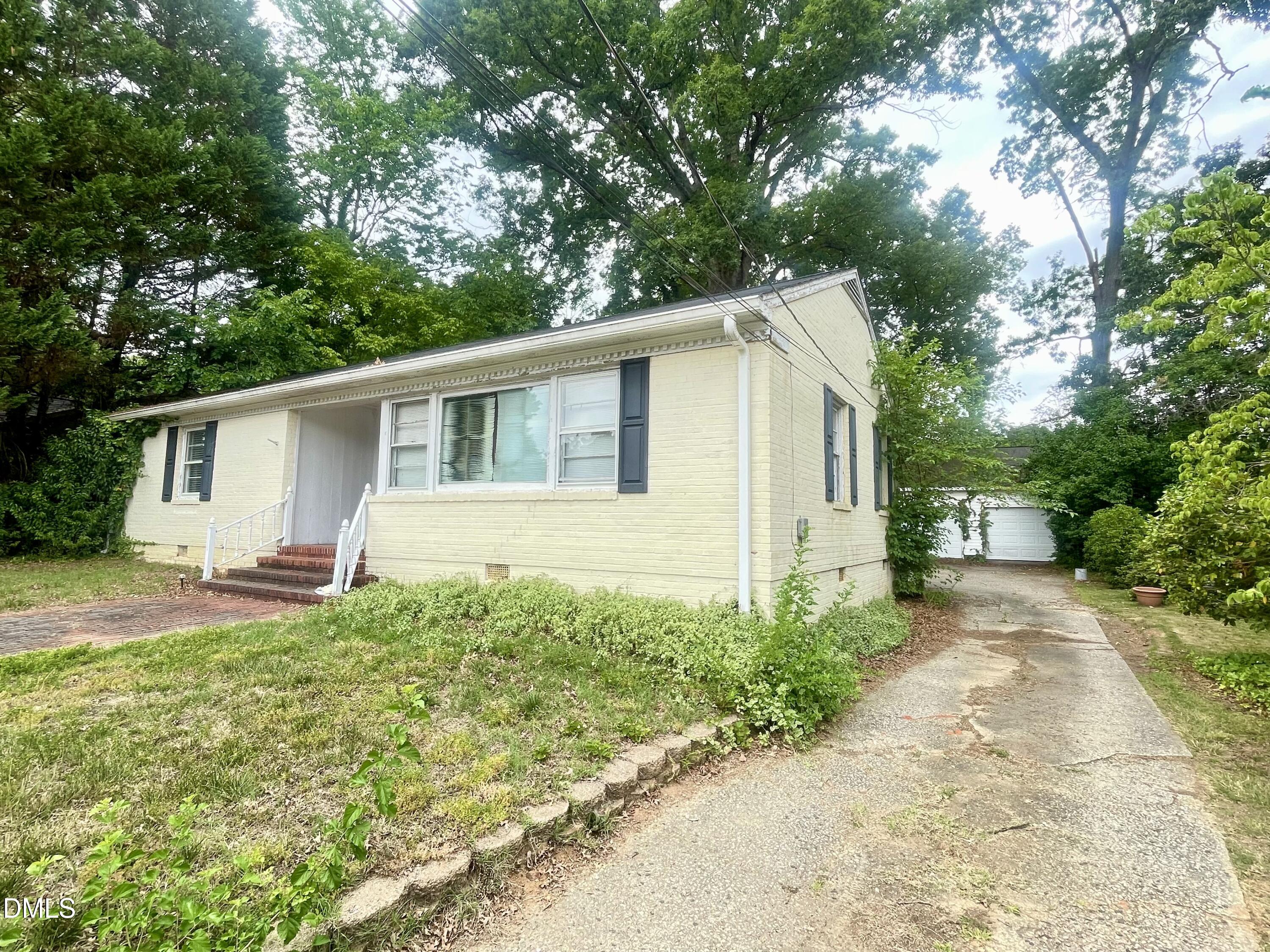 1505 W Front Street Property Photo 3