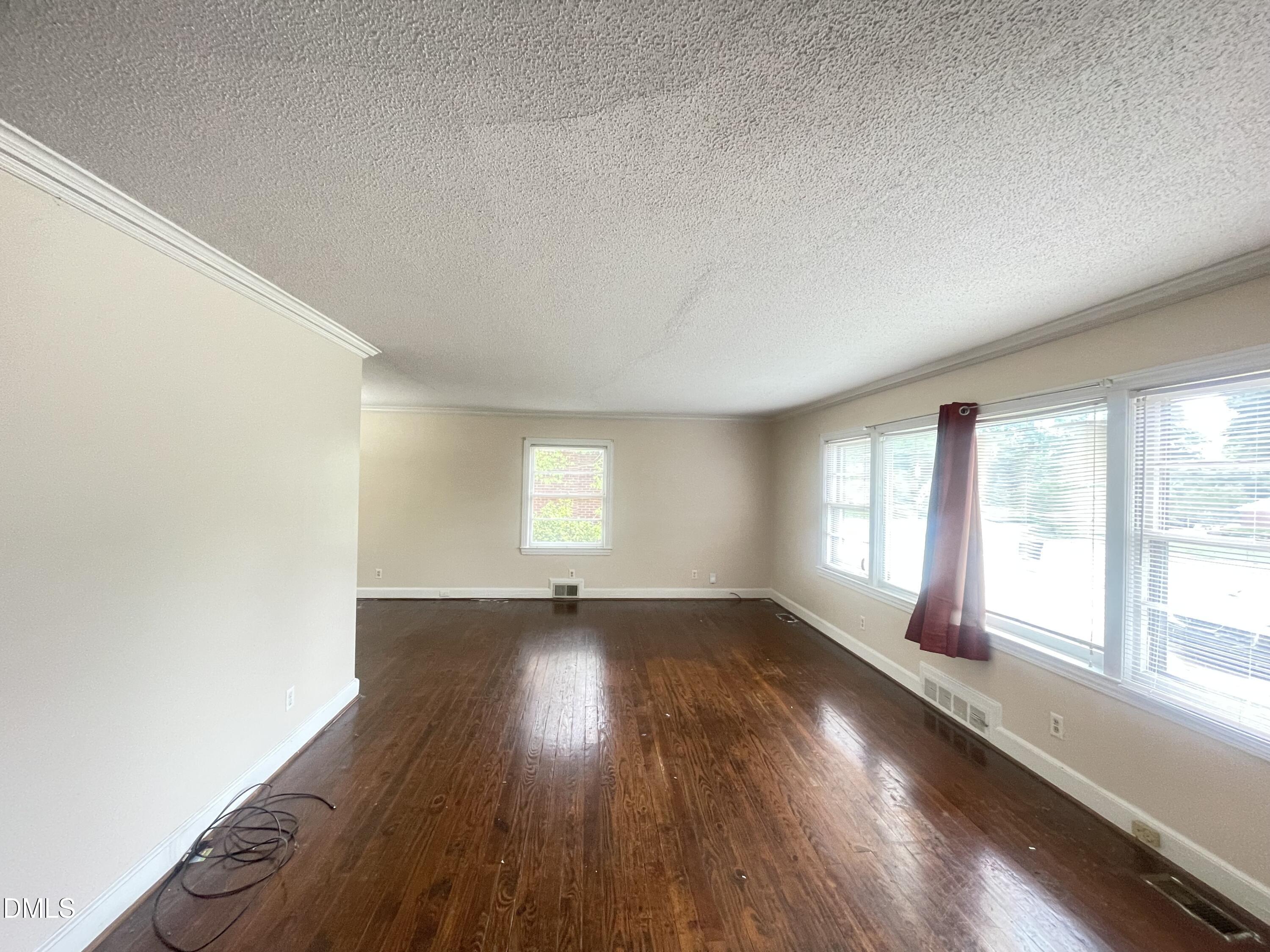 1505 W Front Street Property Photo 9