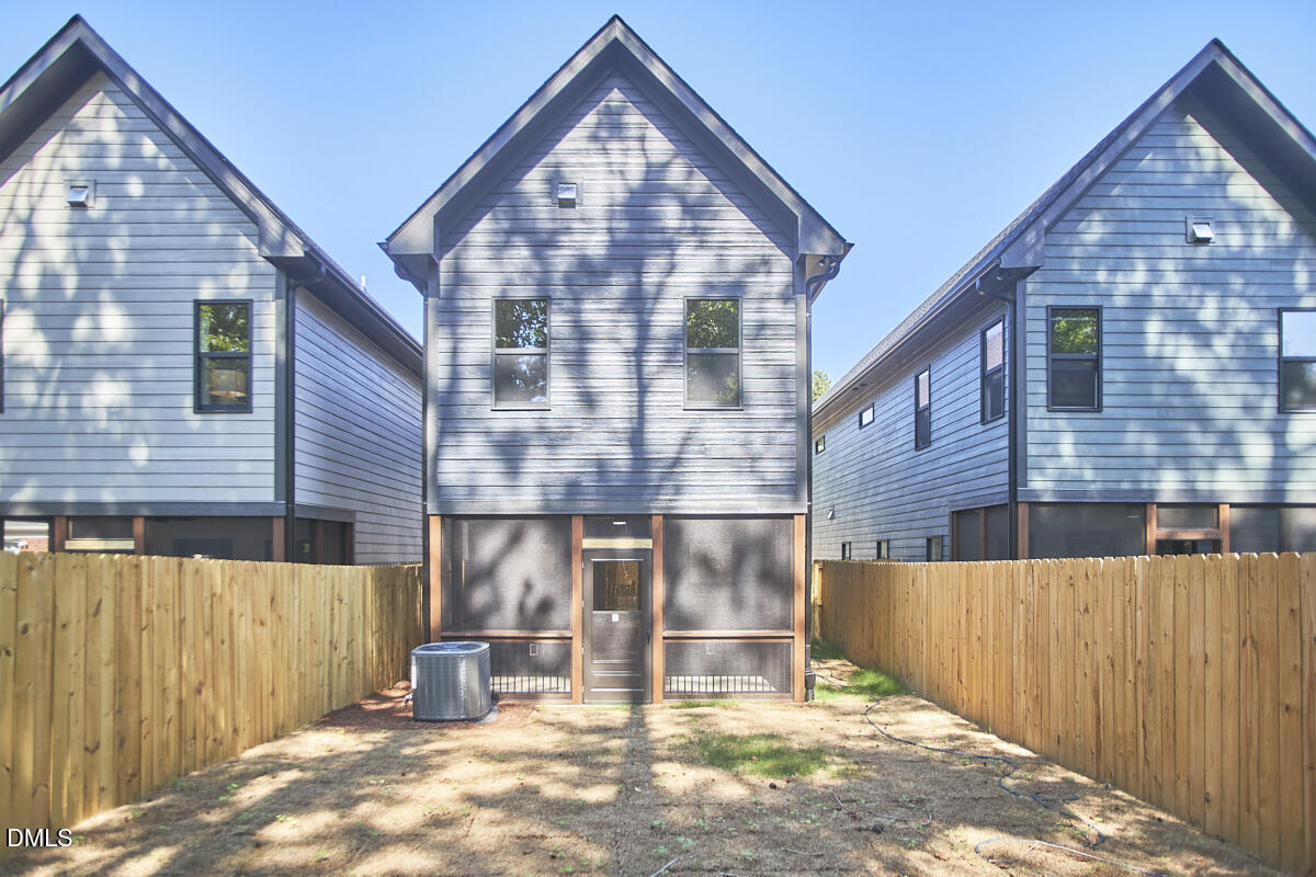 3027 Omah Street C Property Photo 23