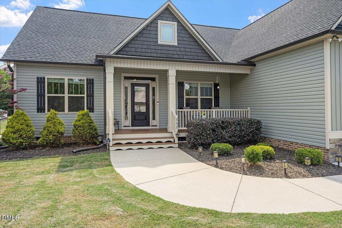 337 Long Grass Drive Property Photo 2