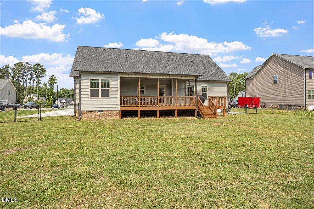 337 Long Grass Drive Property Photo 4