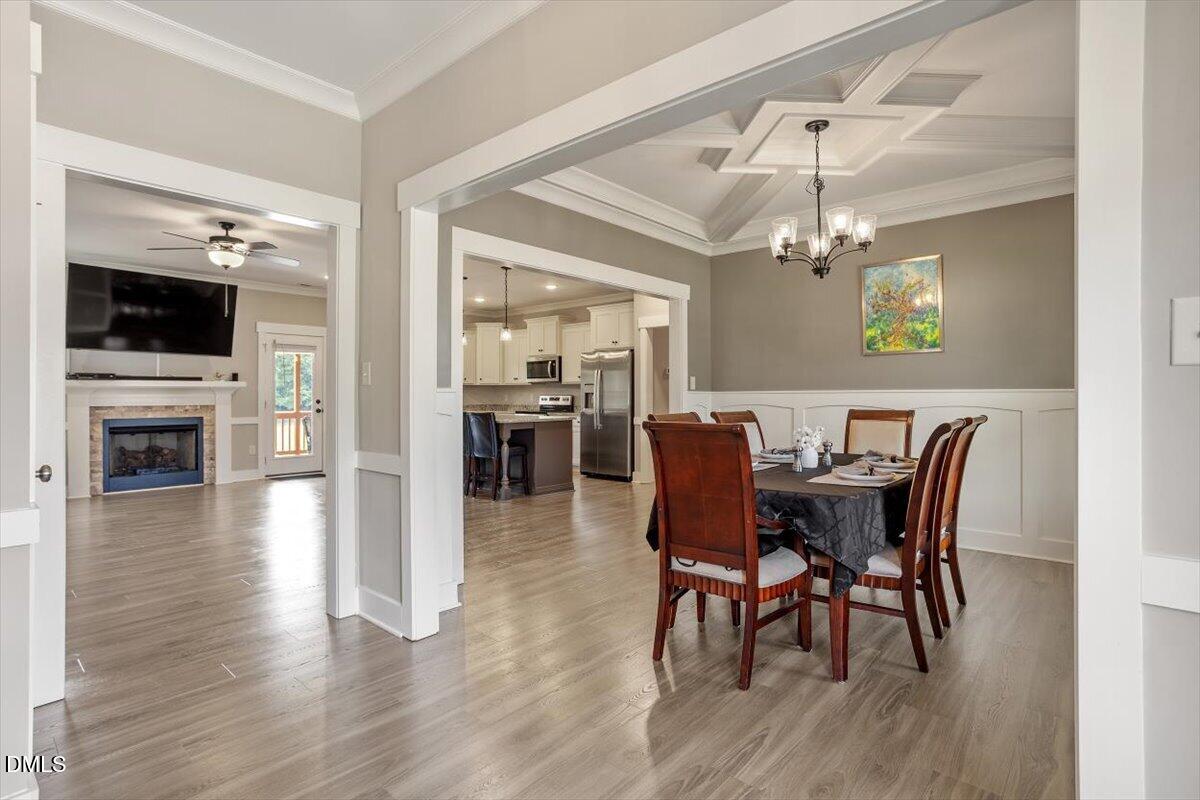 337 Long Grass Drive Property Photo 6