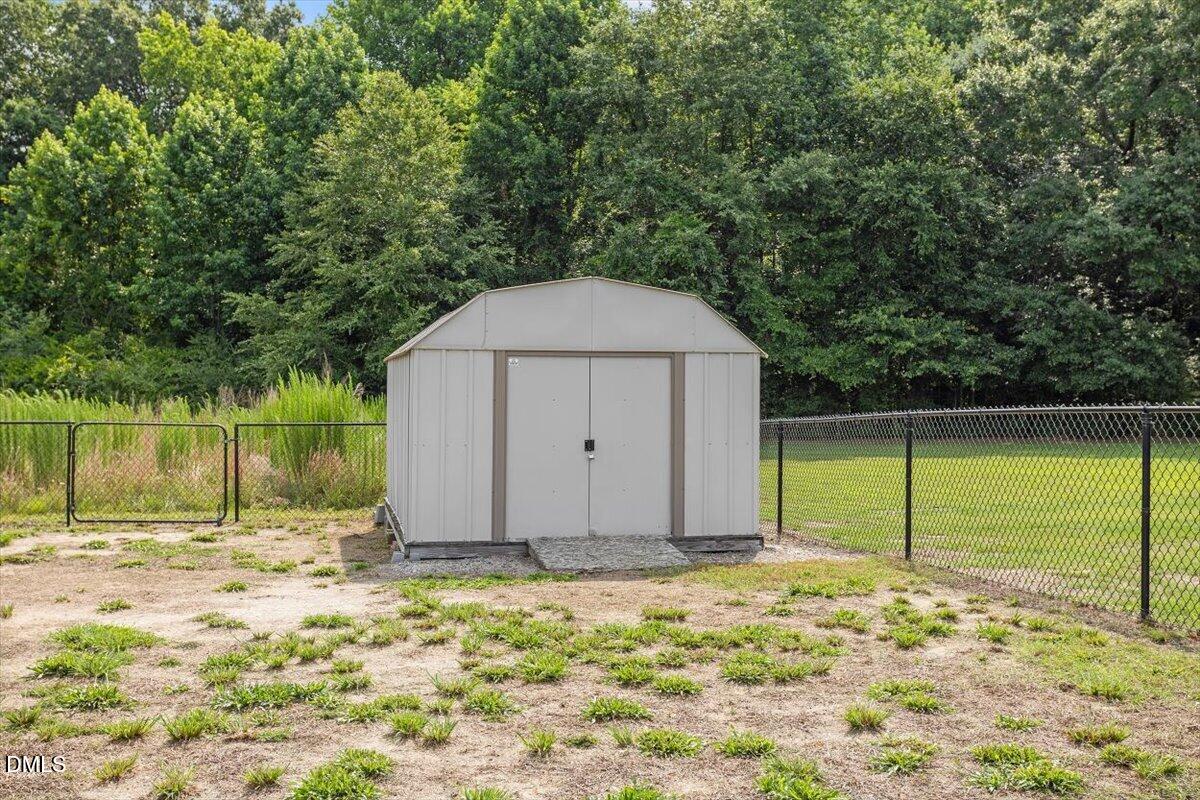 337 Long Grass Drive Property Photo 42