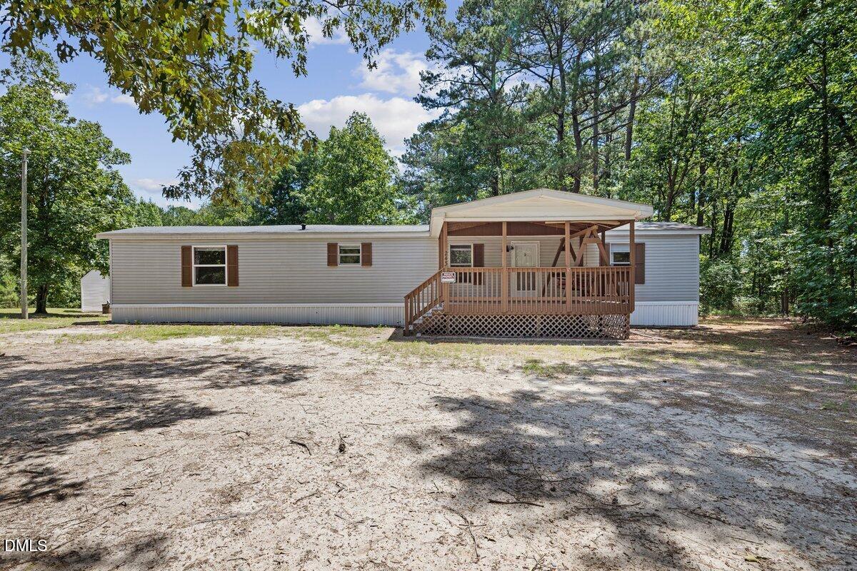 243 Violet Lane Property Photo 2