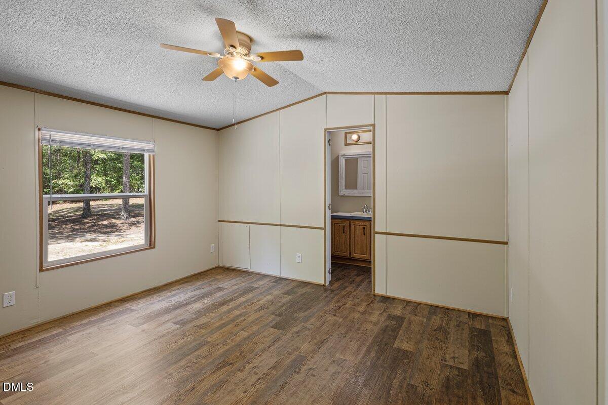 243 Violet Lane Property Photo 13