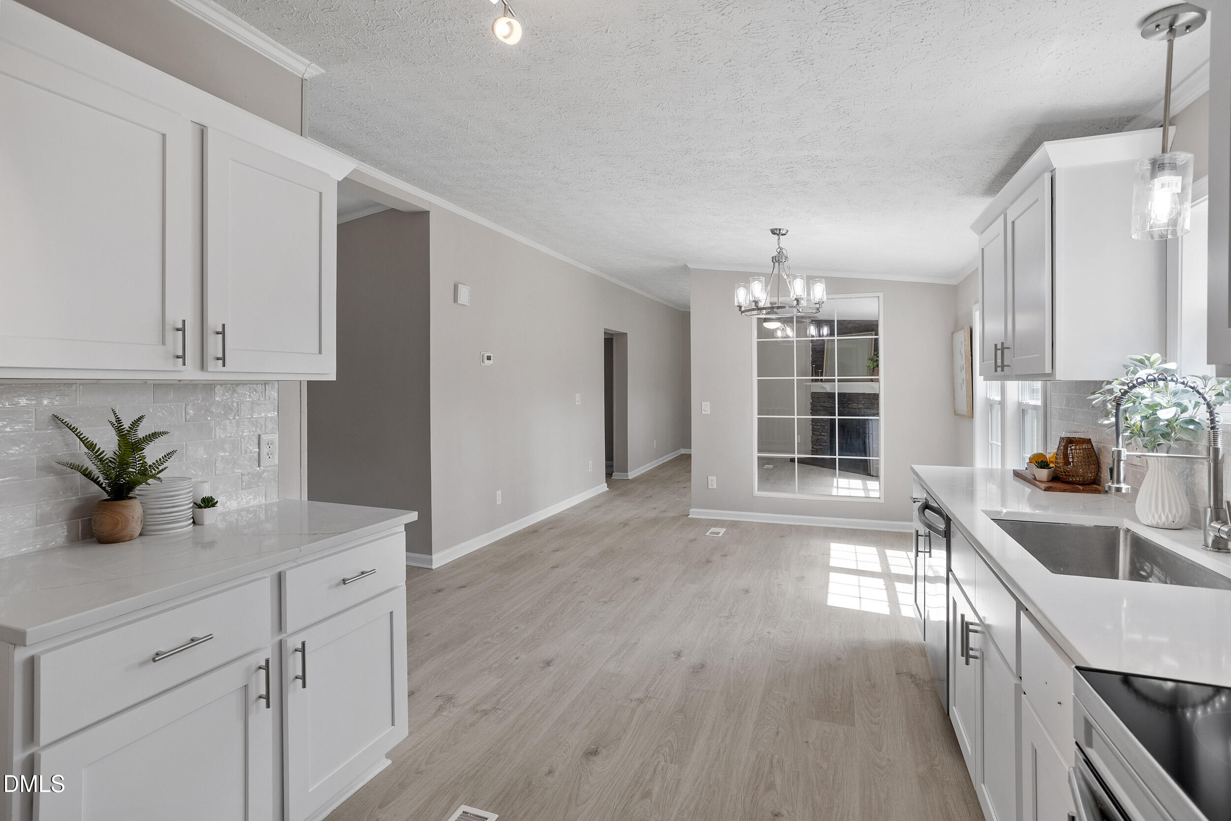 109 Loy Court Property Photo 12