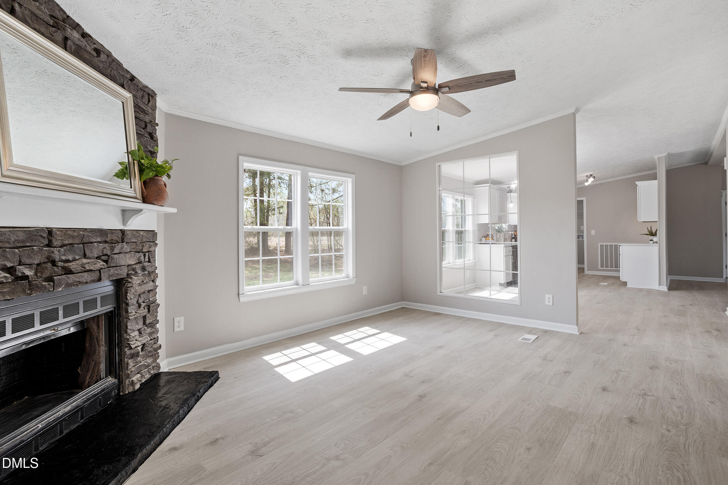 109 Loy Court Property Photo 13