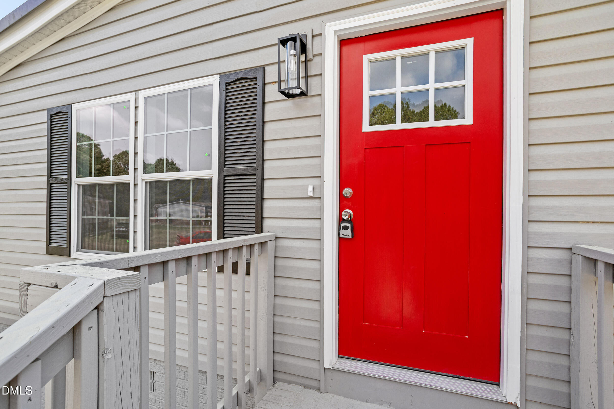 109 Loy Court Property Photo 26