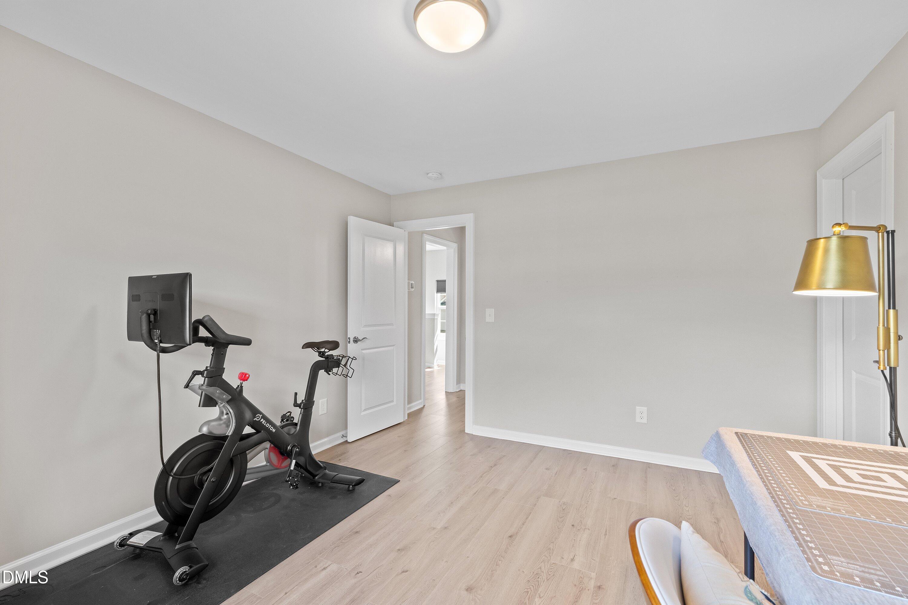 916 Market House Way Property Photo 33