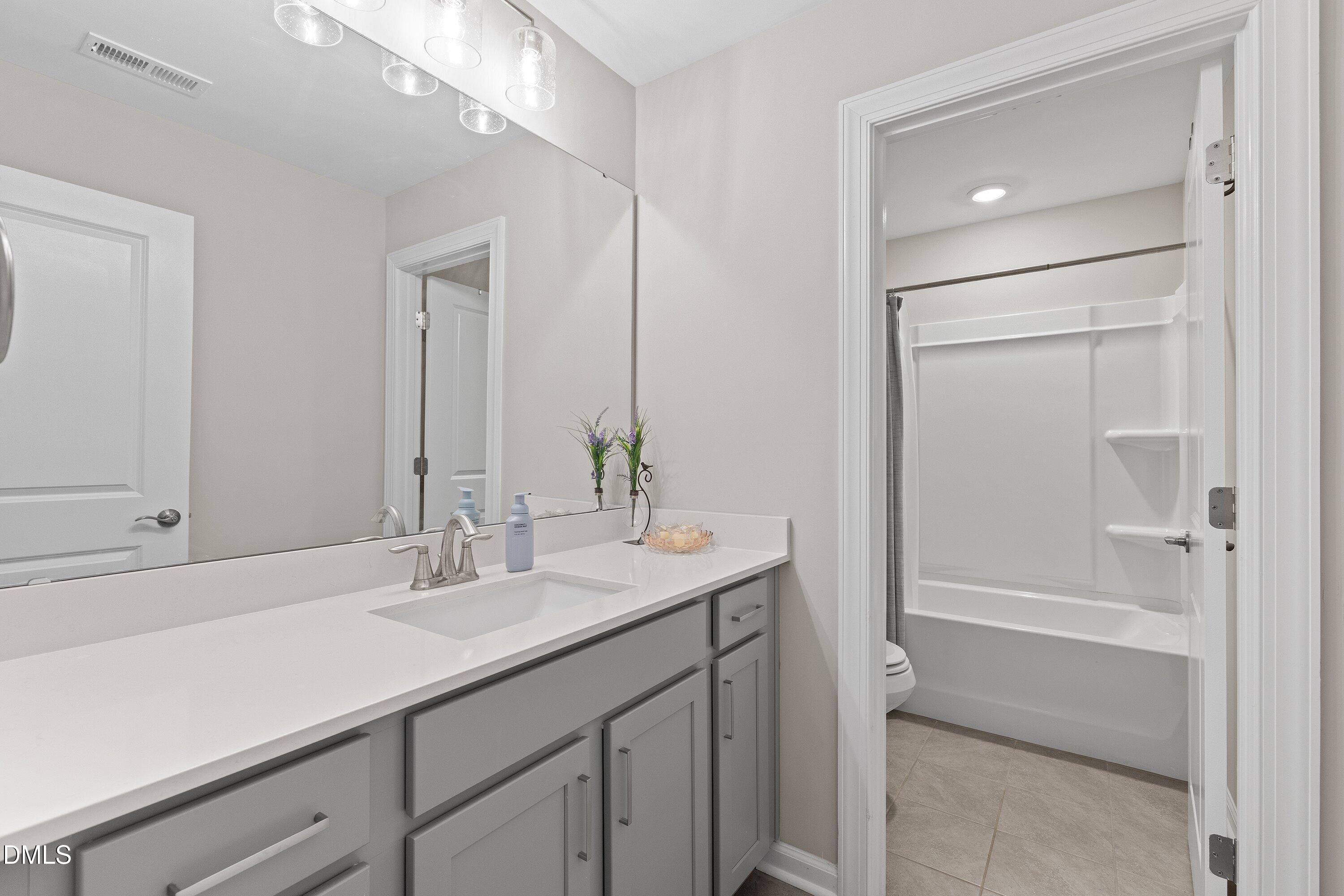 916 Market House Way Property Photo 34