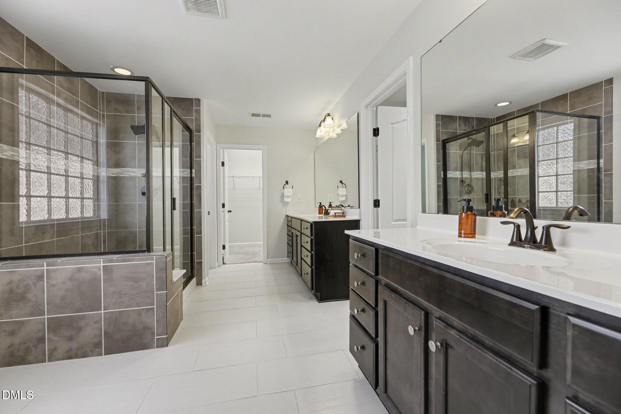 105 Demond Circle Property Photo 19