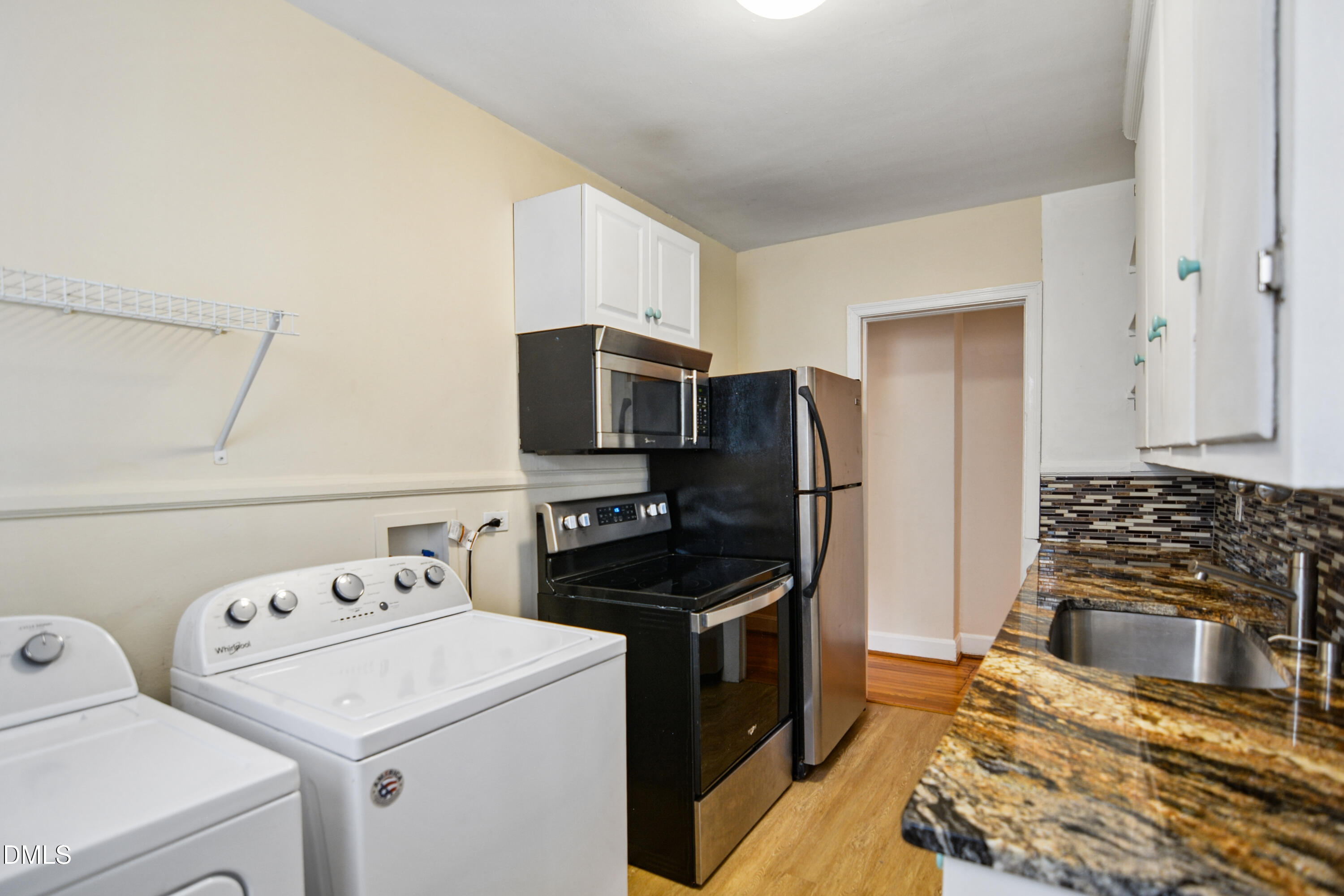 320 Clark Street Property Photo 6