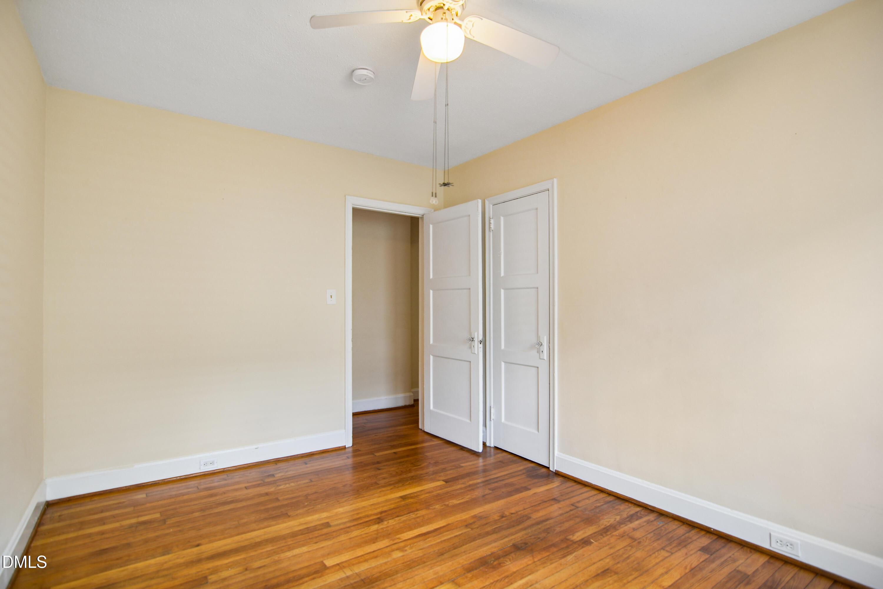 320 Clark Street Property Photo 8