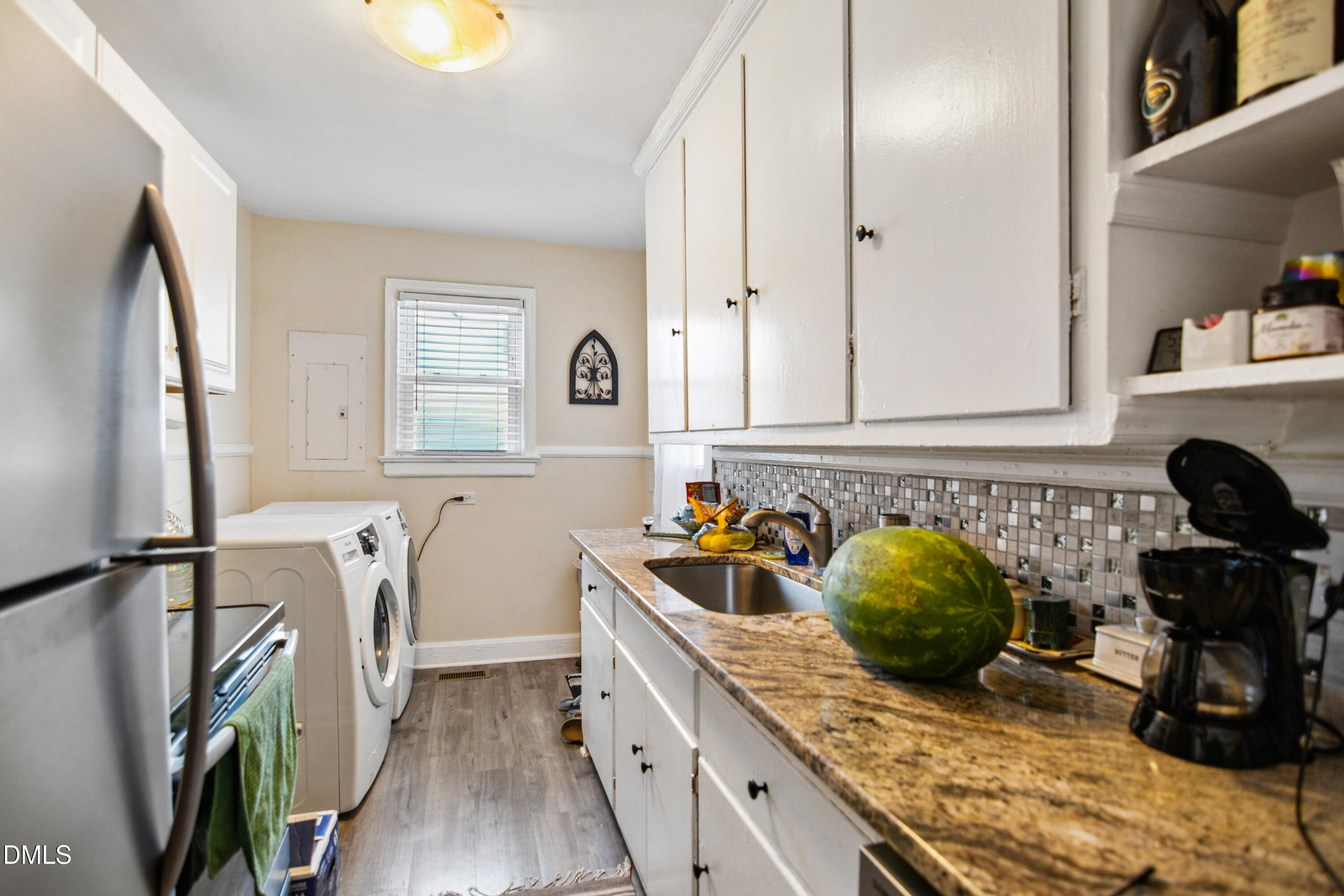 320 Clark Street Property Photo 15